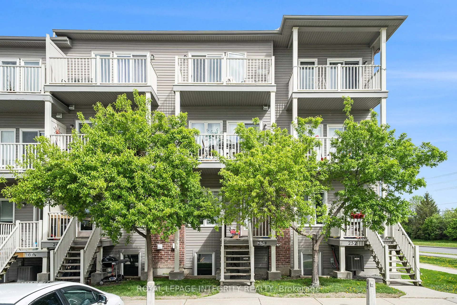 256 Espin Heights, #52