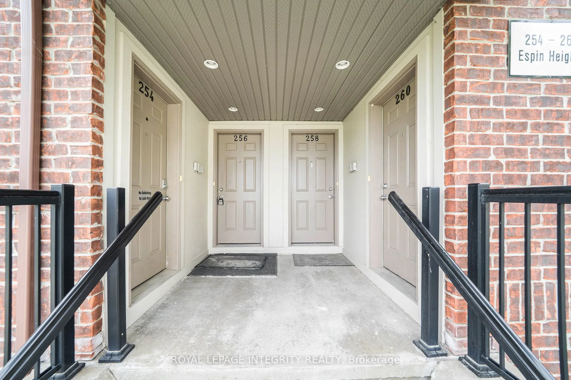256 Espin Heights, #52