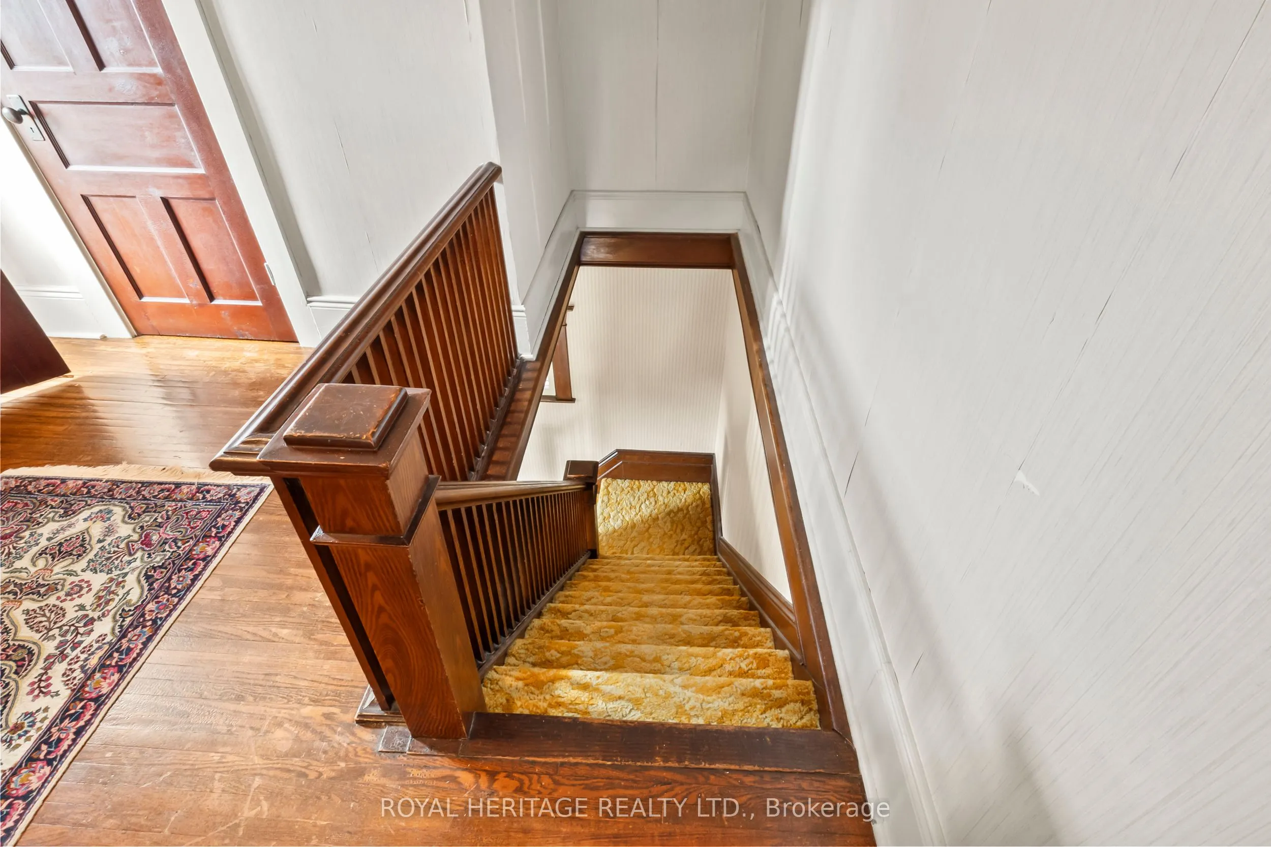 901 Cresswell Road