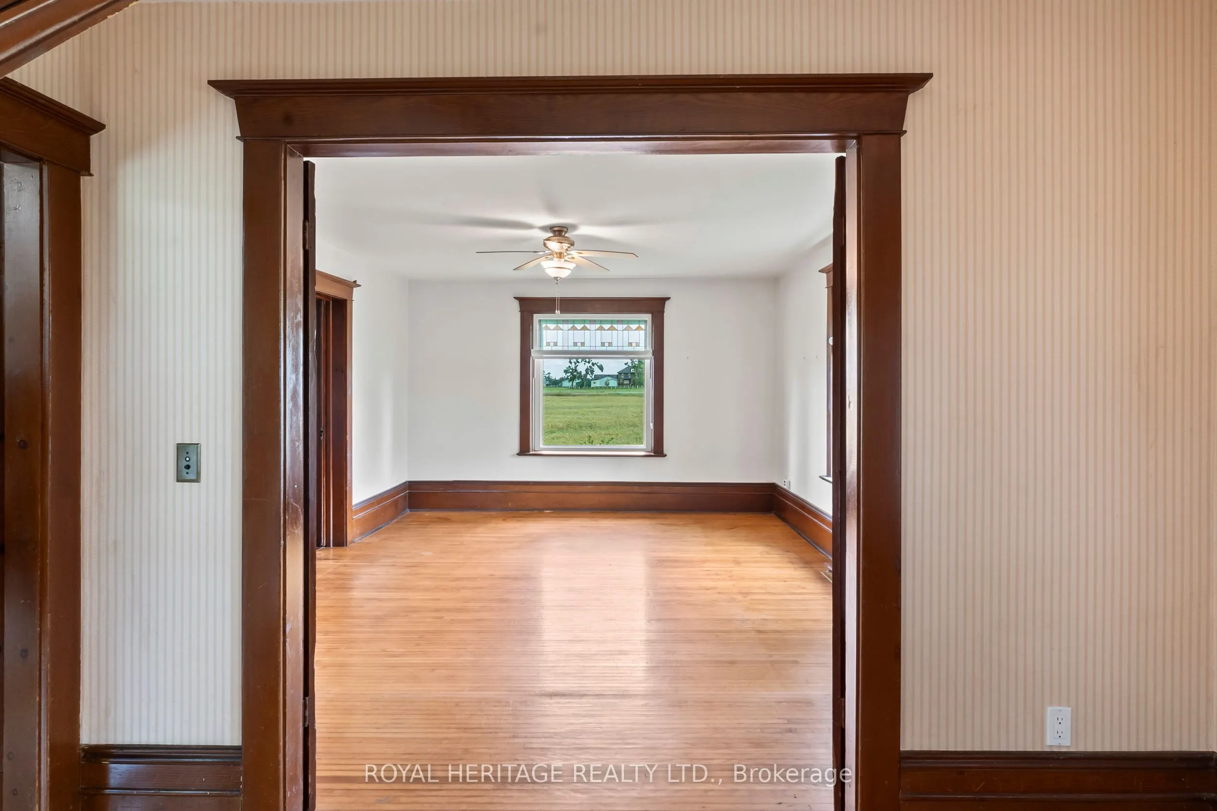 901 Cresswell Road