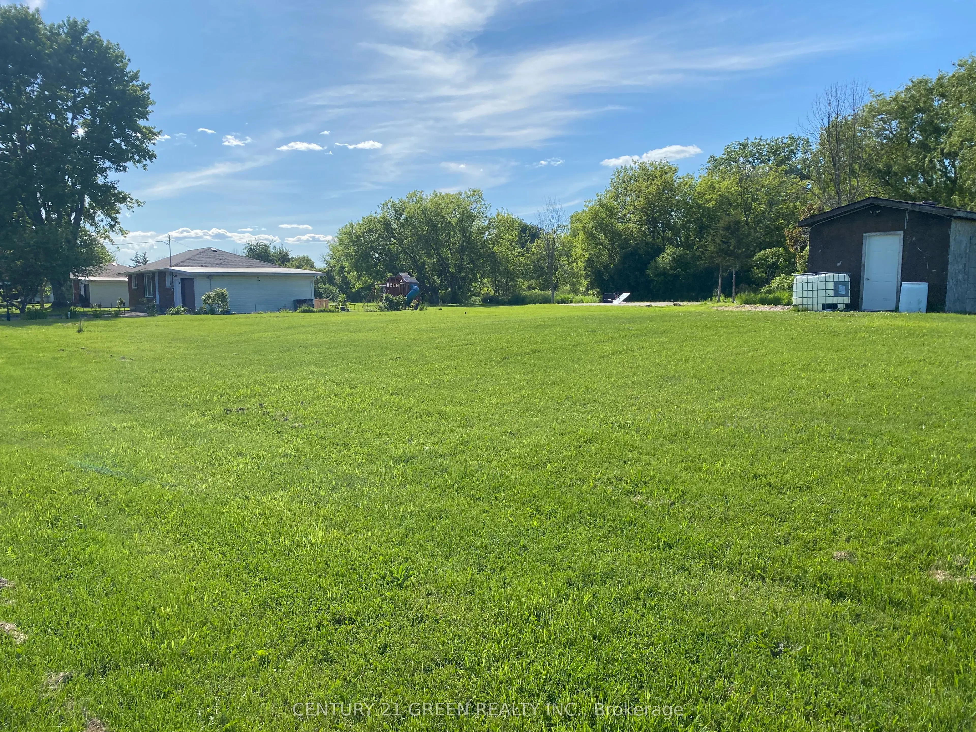 486 County Rd 40, #Unit 6 & 8