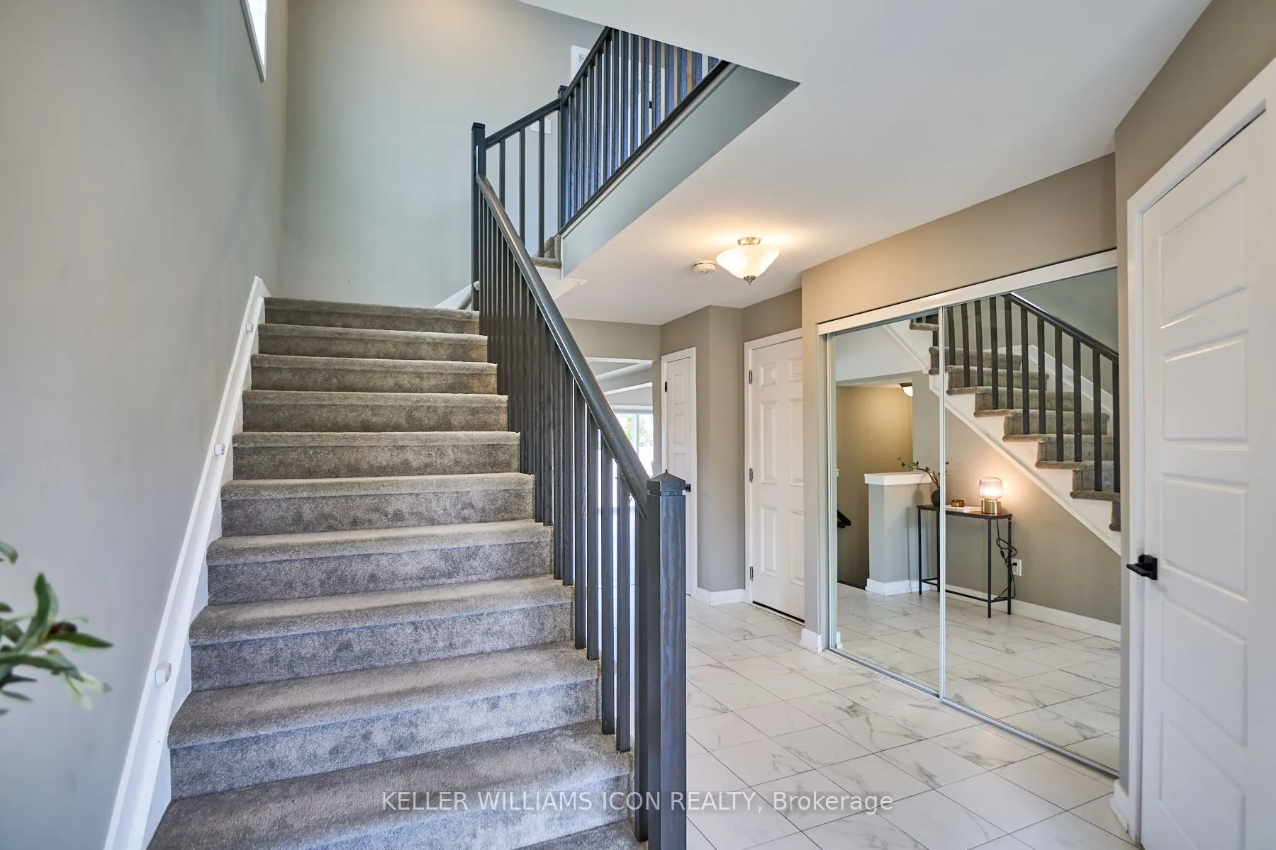 1118 Apolune Street
