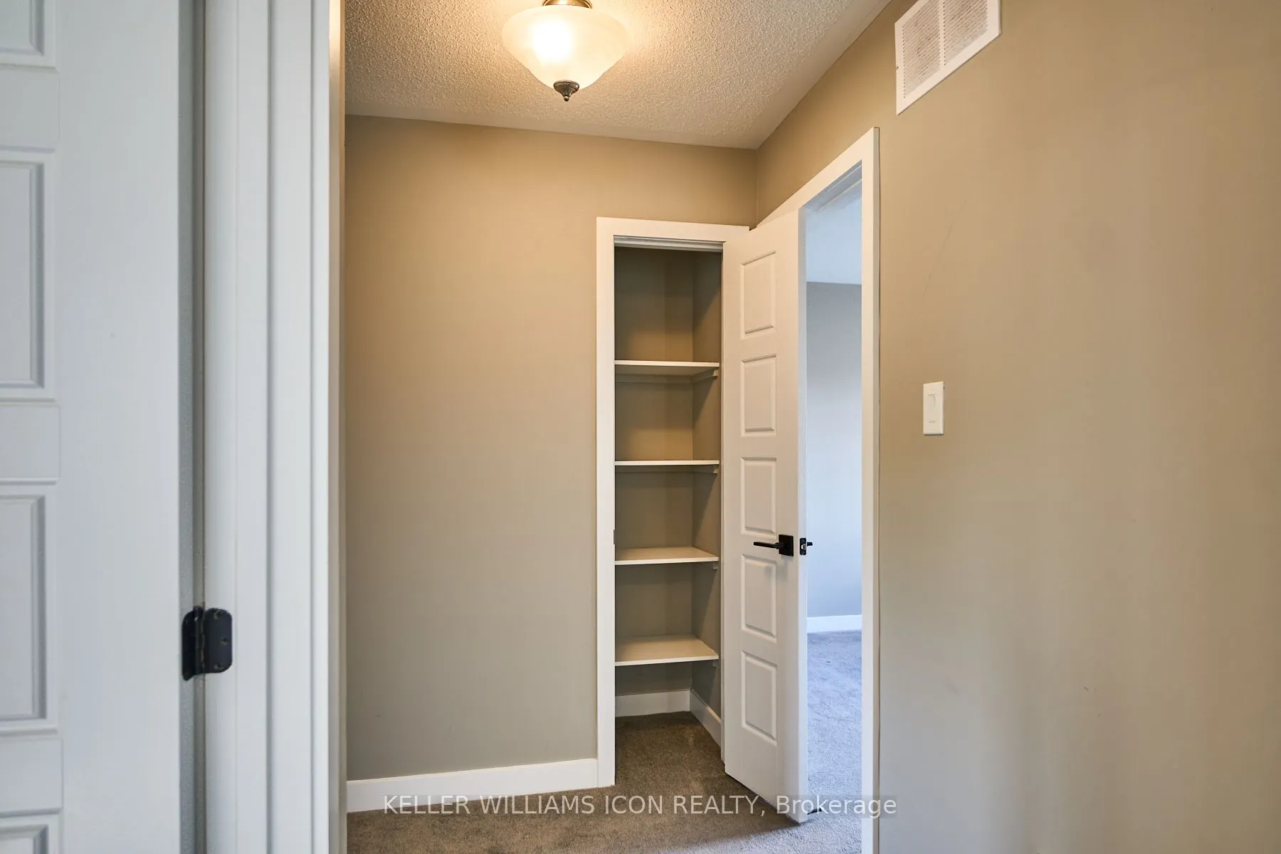 1118 Apolune Street