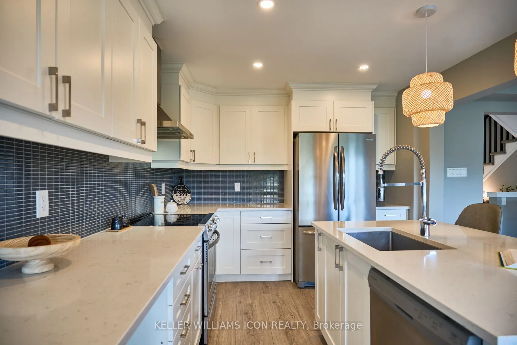 1118 Apolune Street