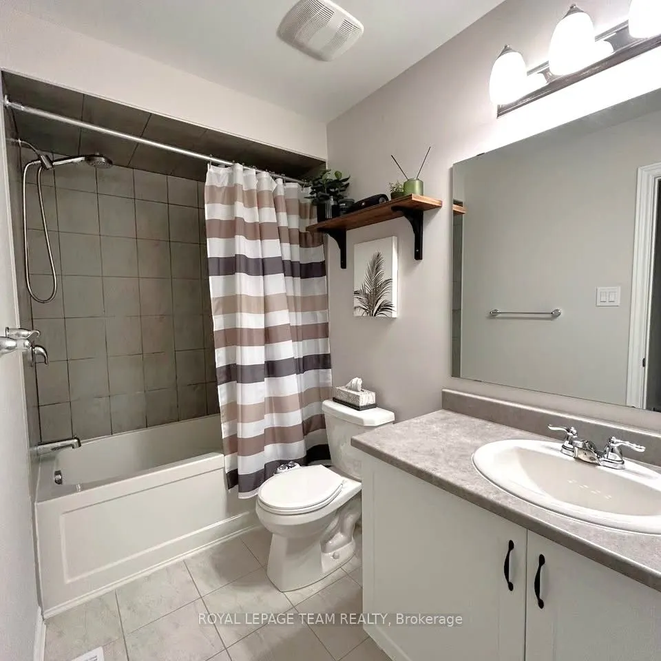 720 Lapland Private, #350