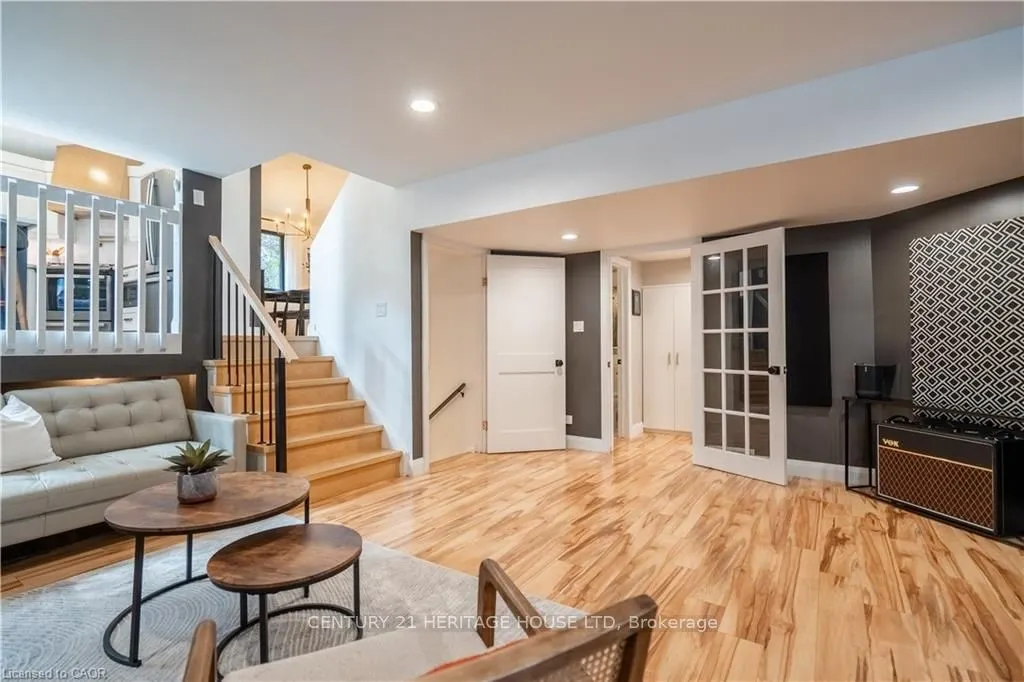 3 Casey Drive