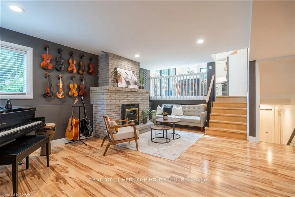 3 Casey Drive