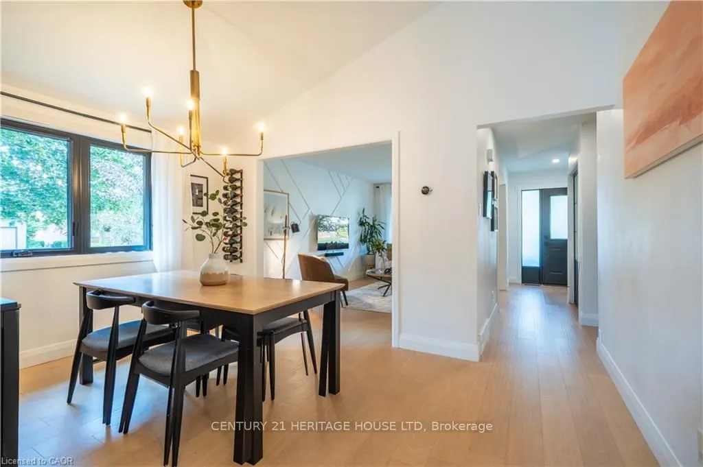 3 Casey Drive
