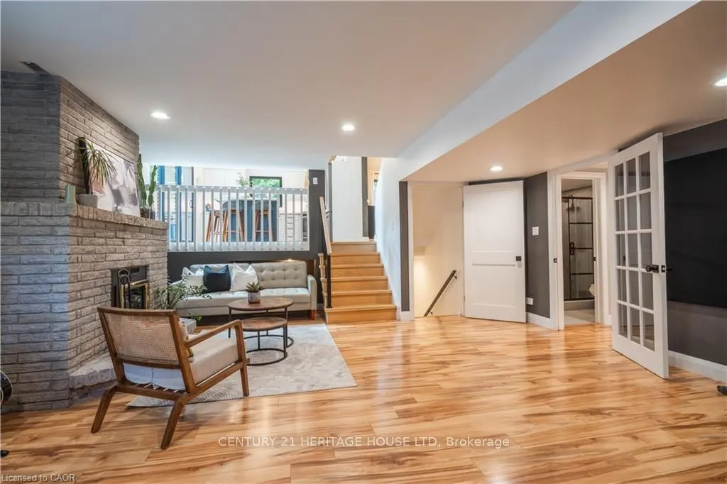 3 Casey Drive