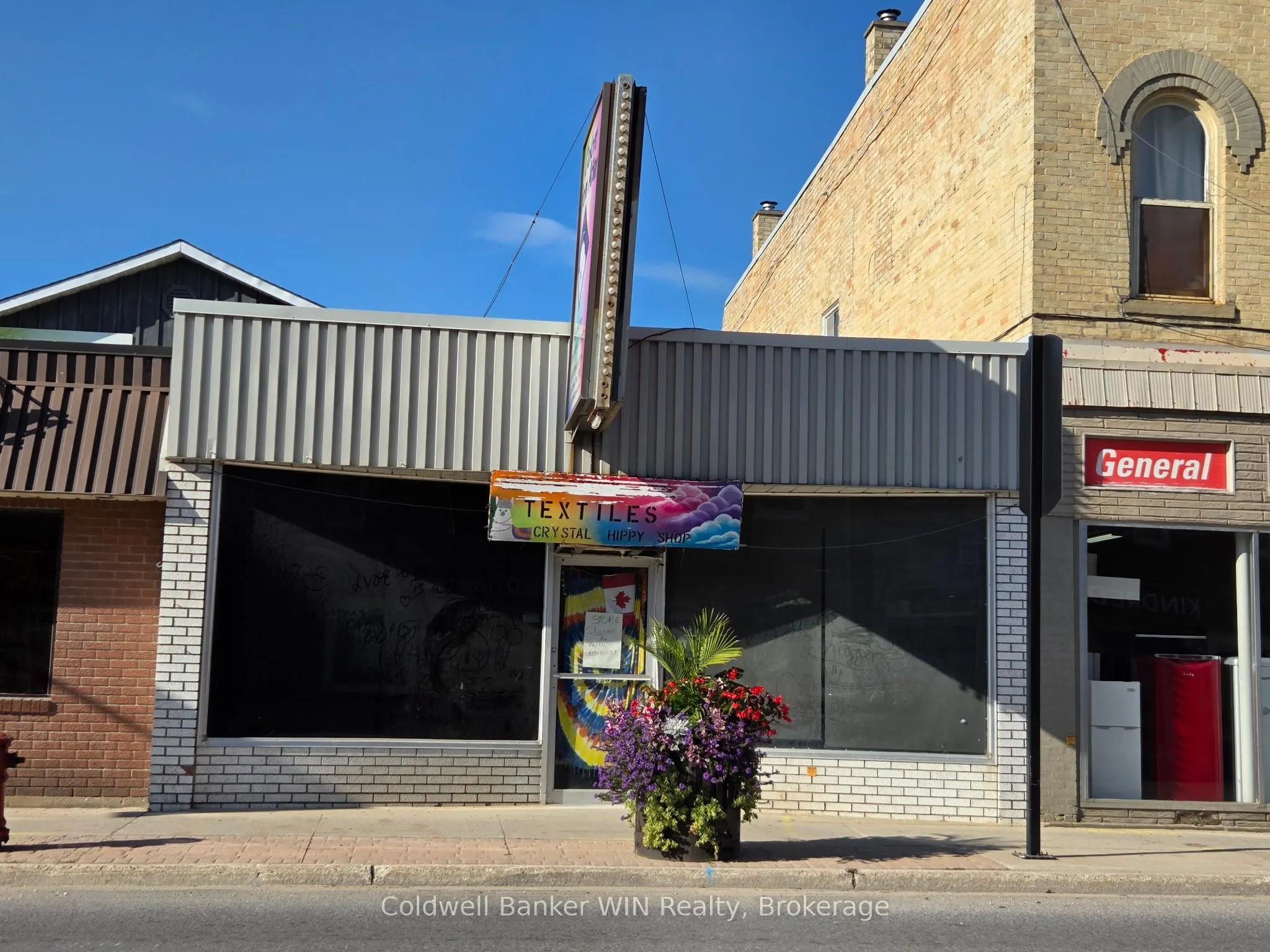 103 Main Street N