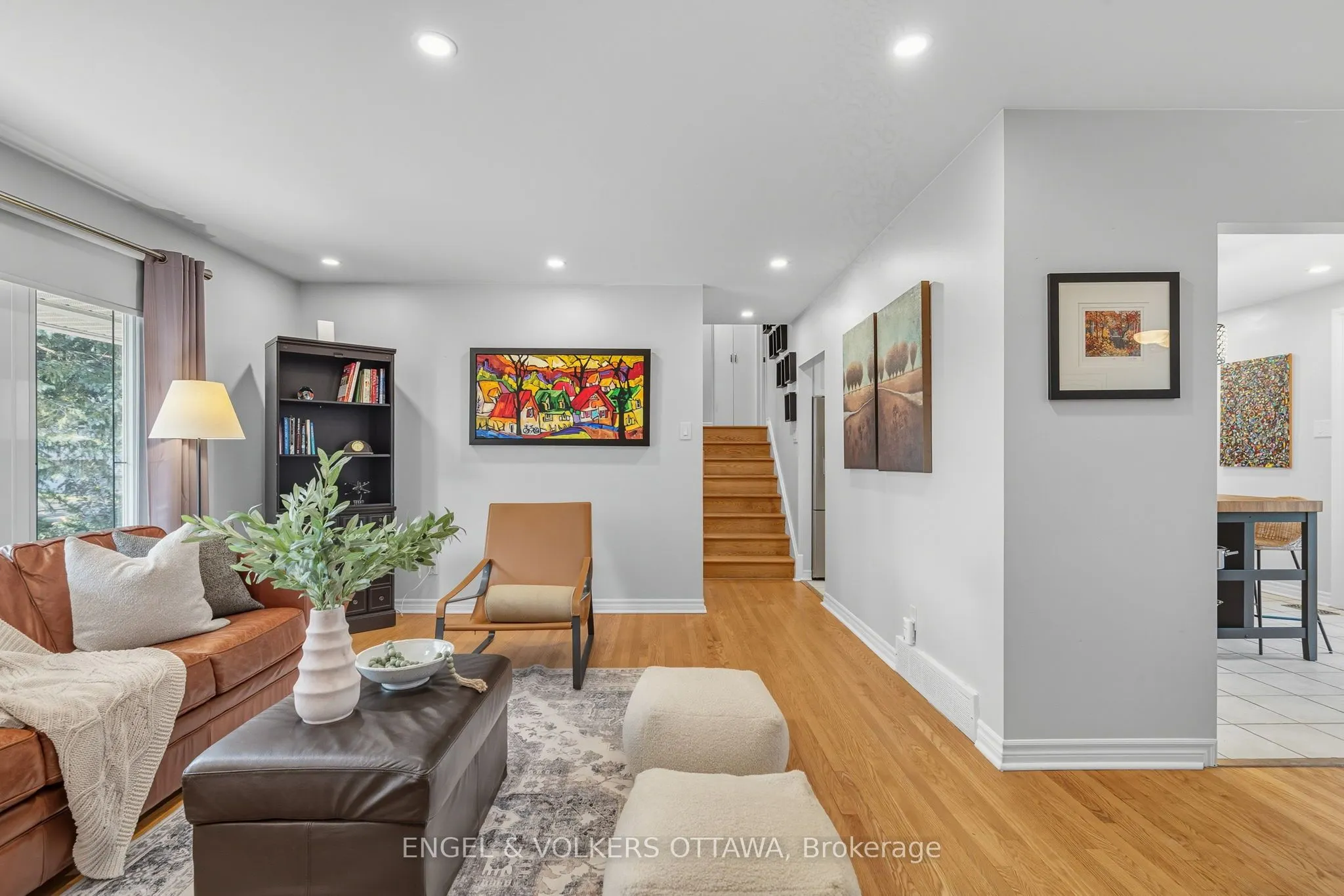 1800 Devlin Crescent