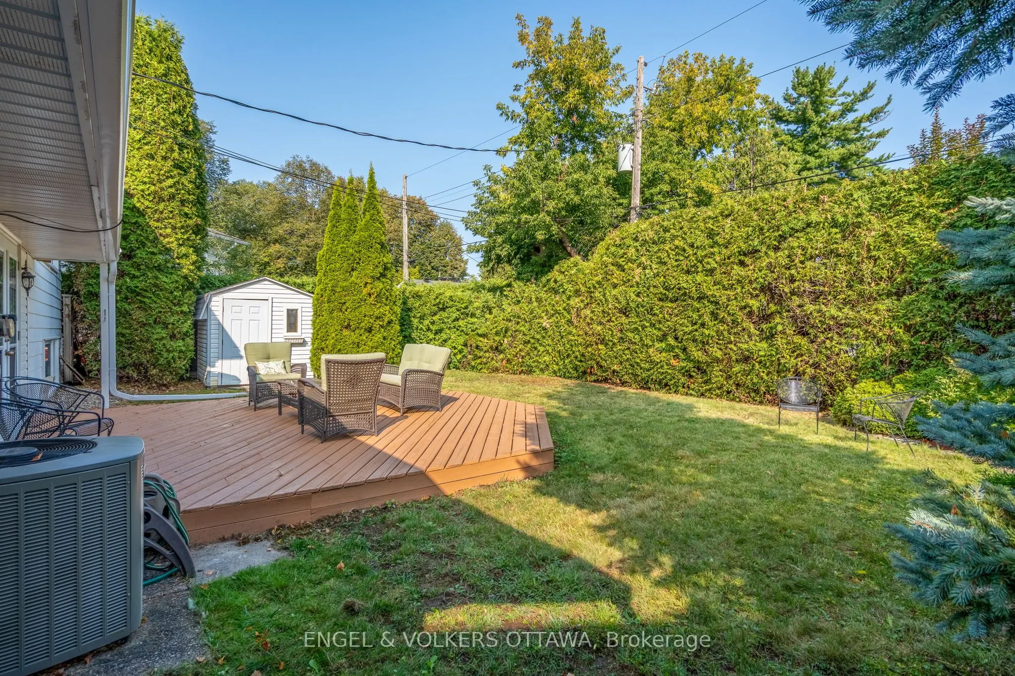 1800 Devlin Crescent
