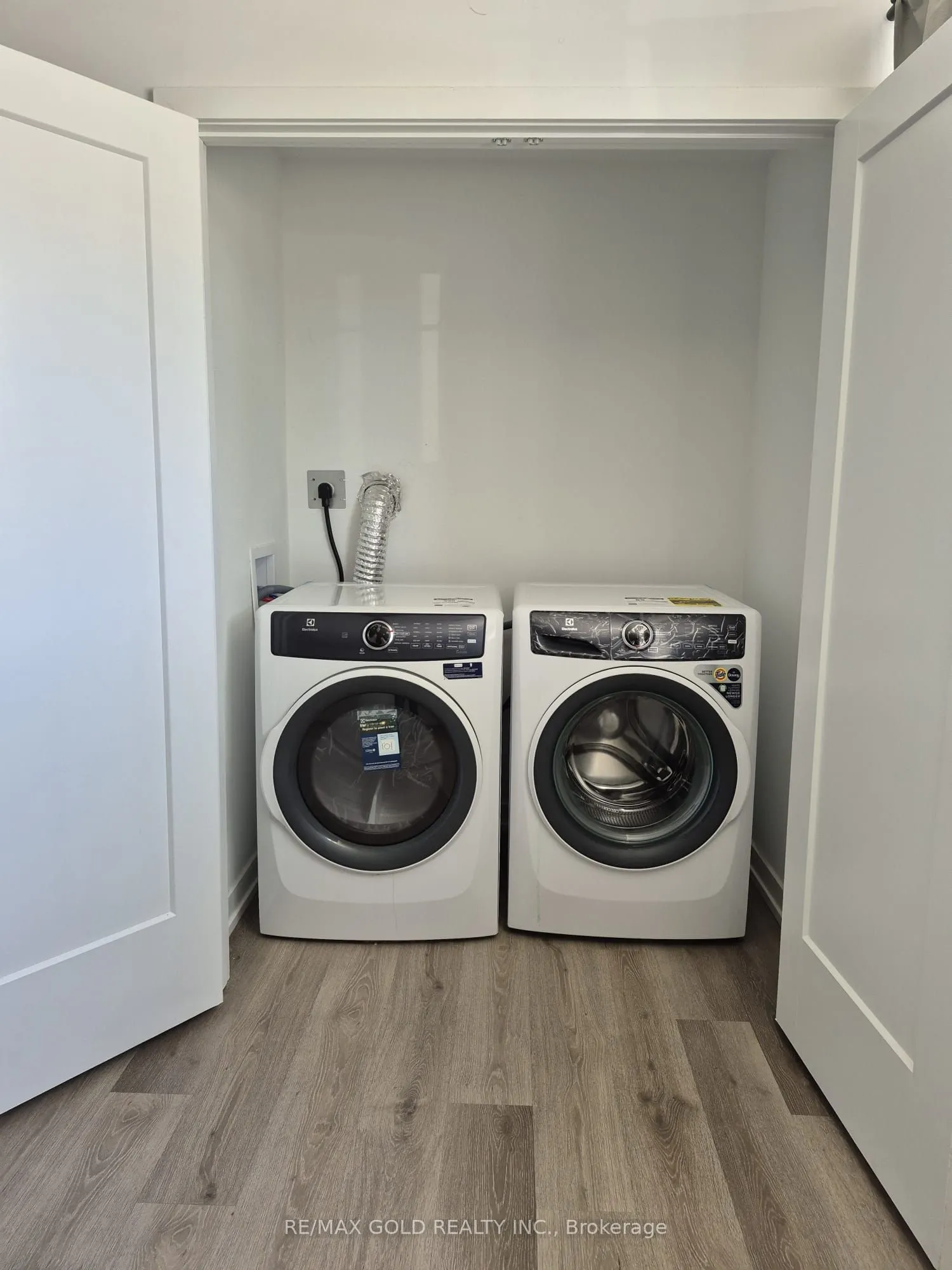 4263 Fourth Avenue, #812