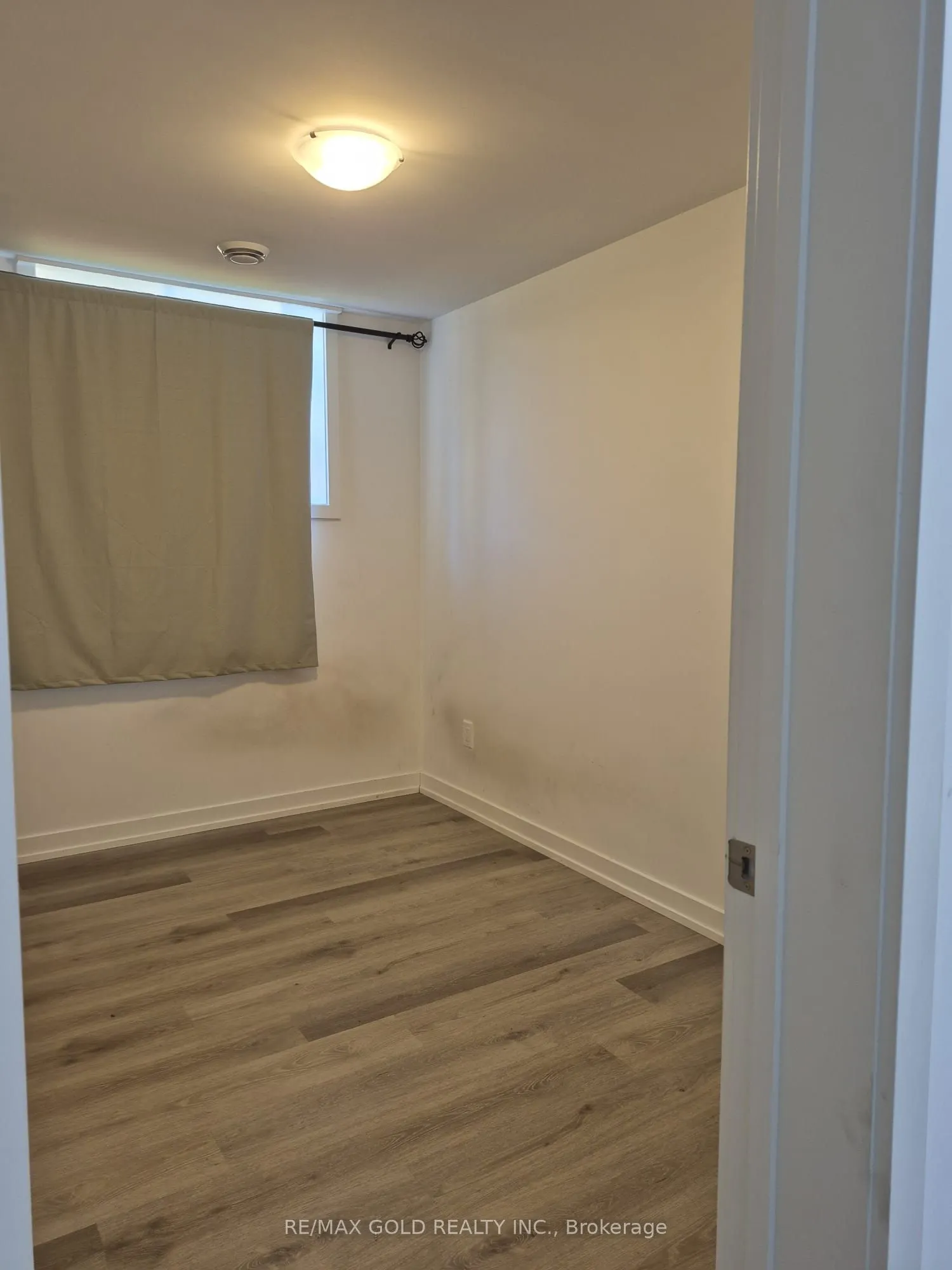 4263 Fourth Avenue, #812