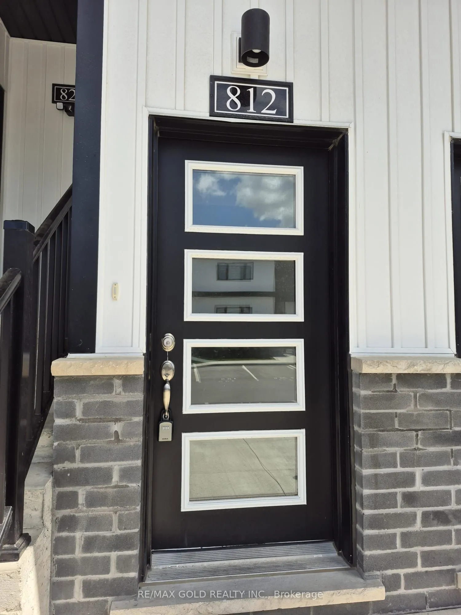 4263 Fourth Avenue, #812