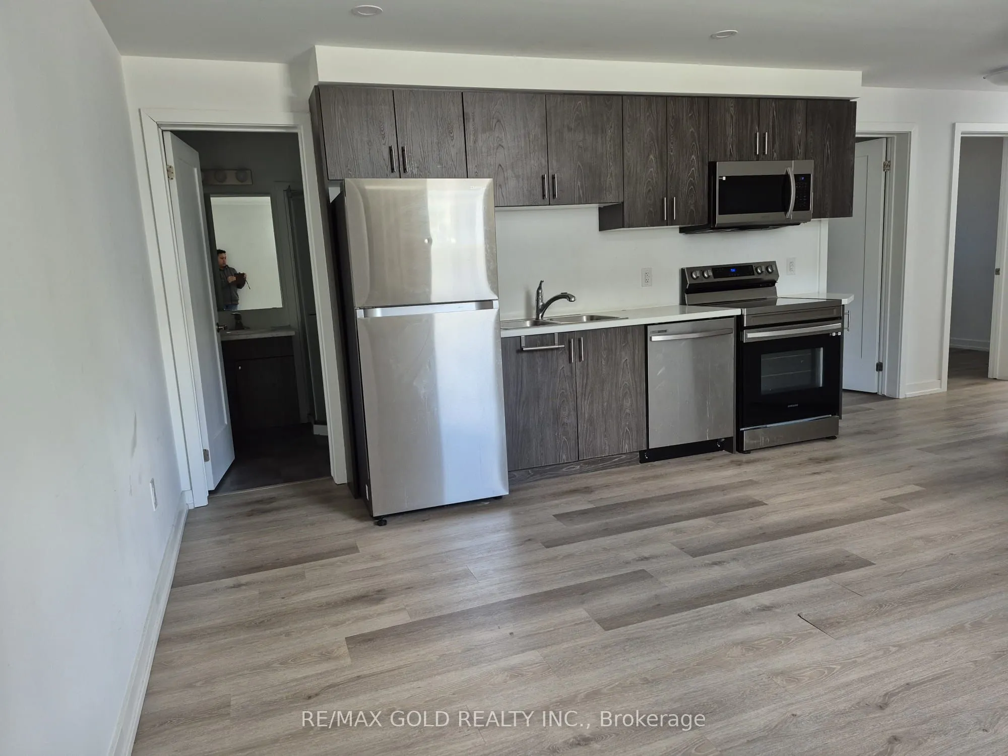 4263 Fourth Avenue, #812
