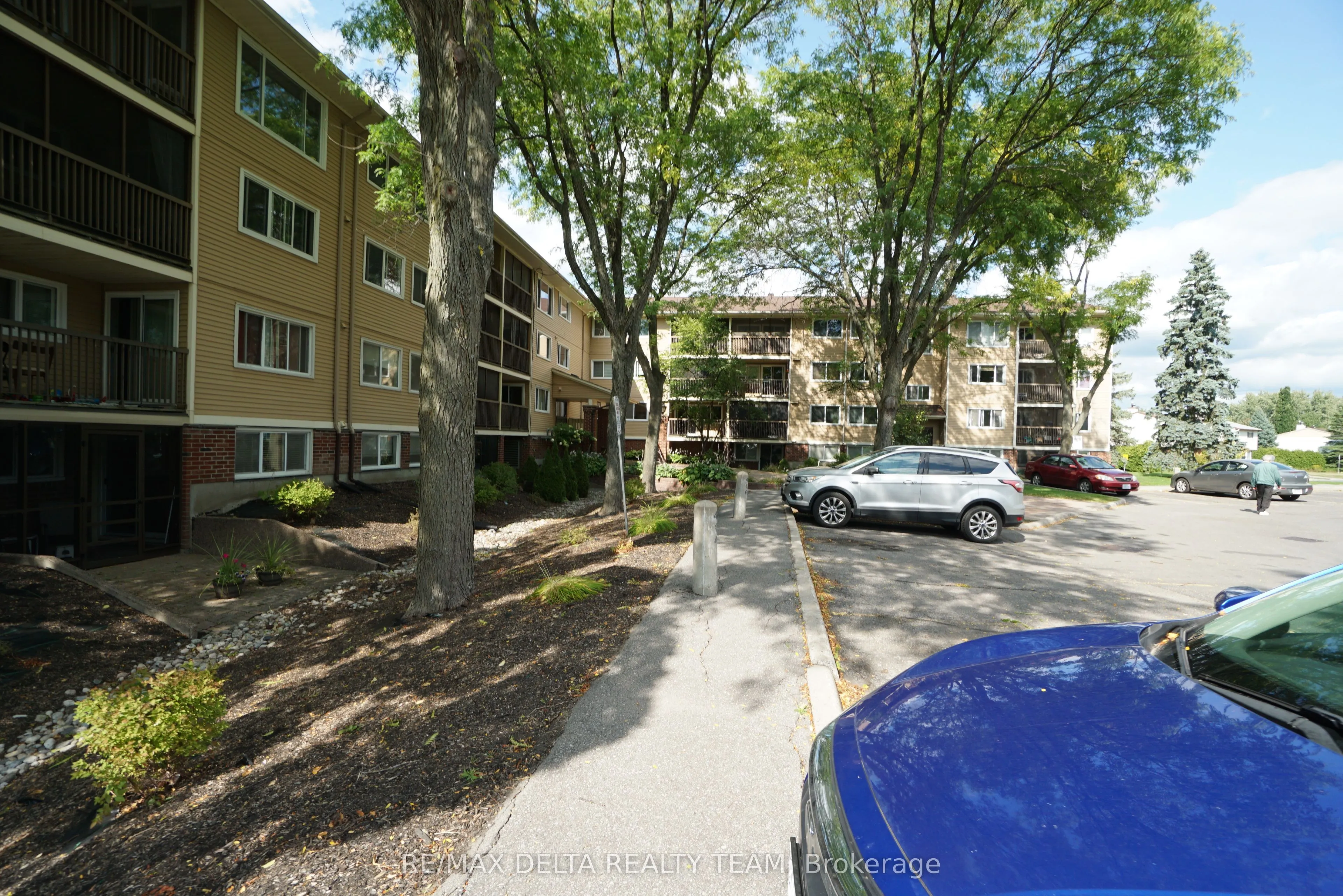 6376 BILBERRY Drive, #412