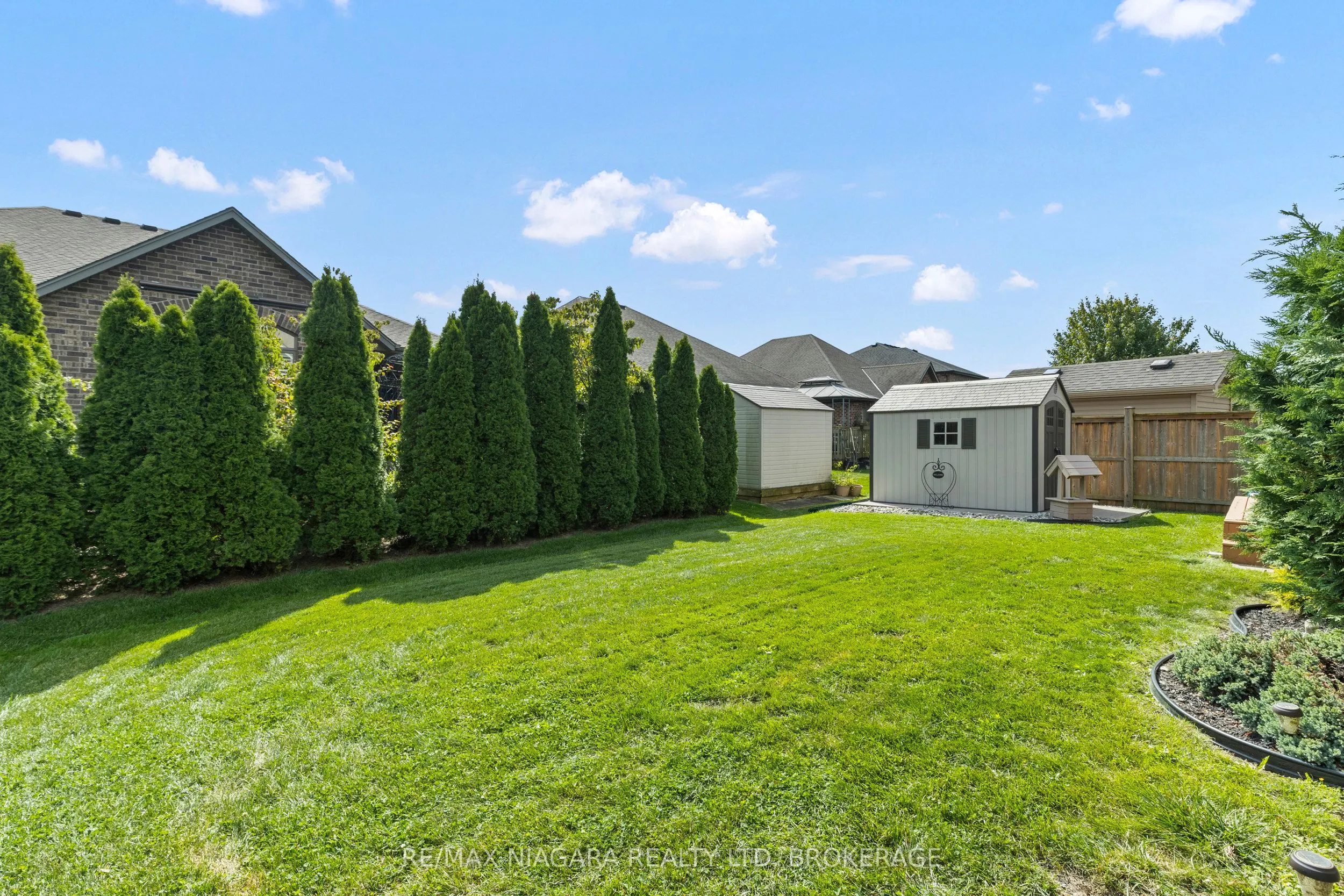 41 Creekside Drive
