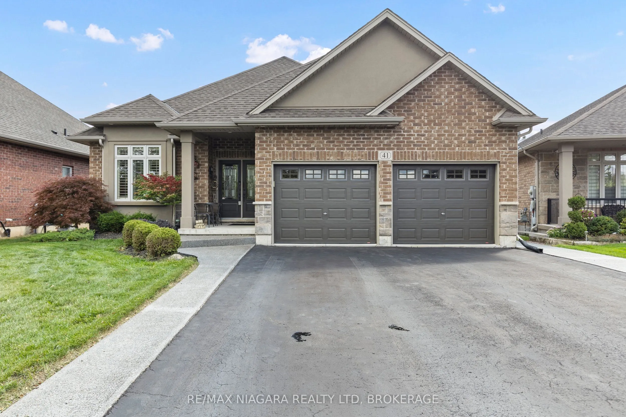 41 Creekside Drive