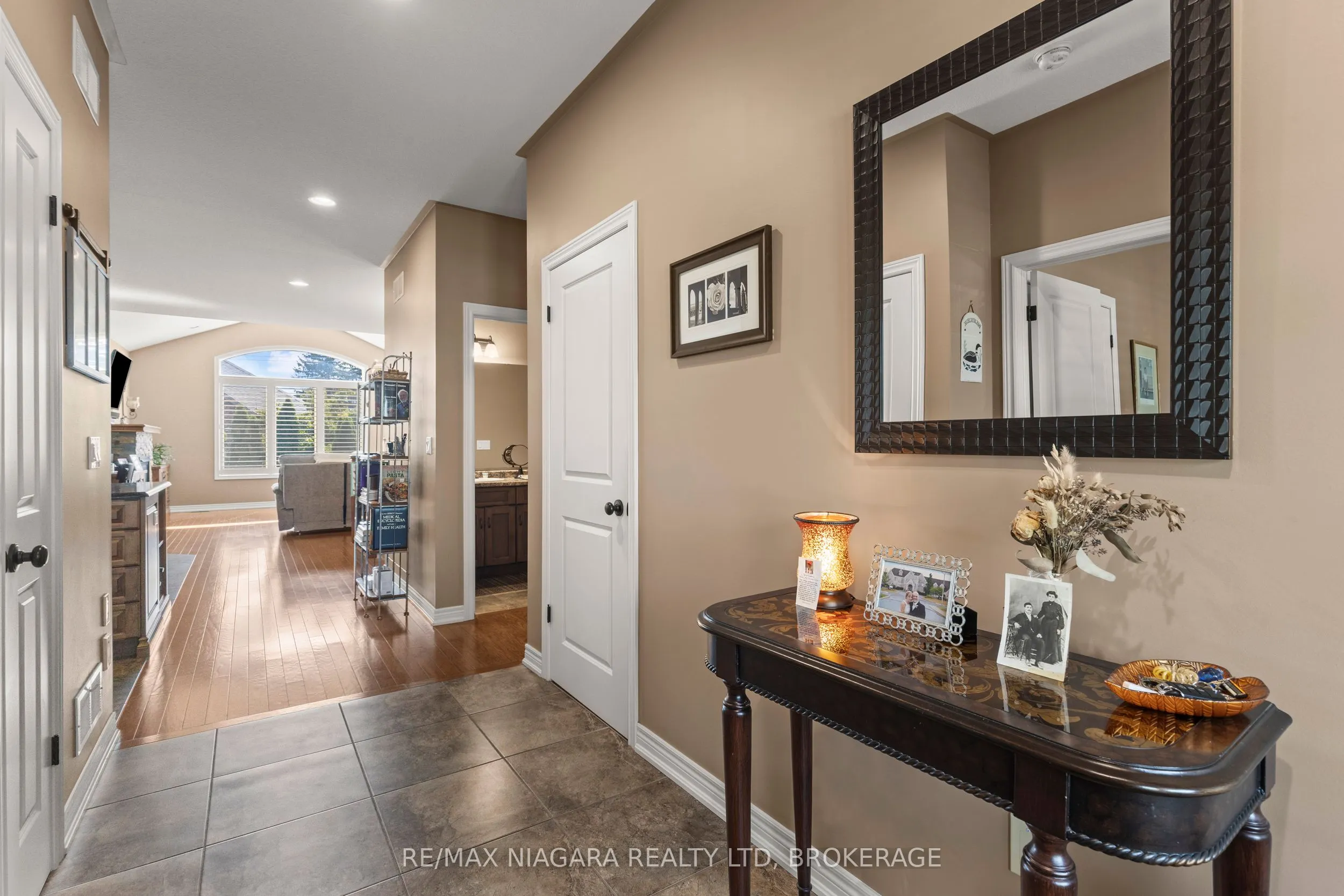 41 Creekside Drive
