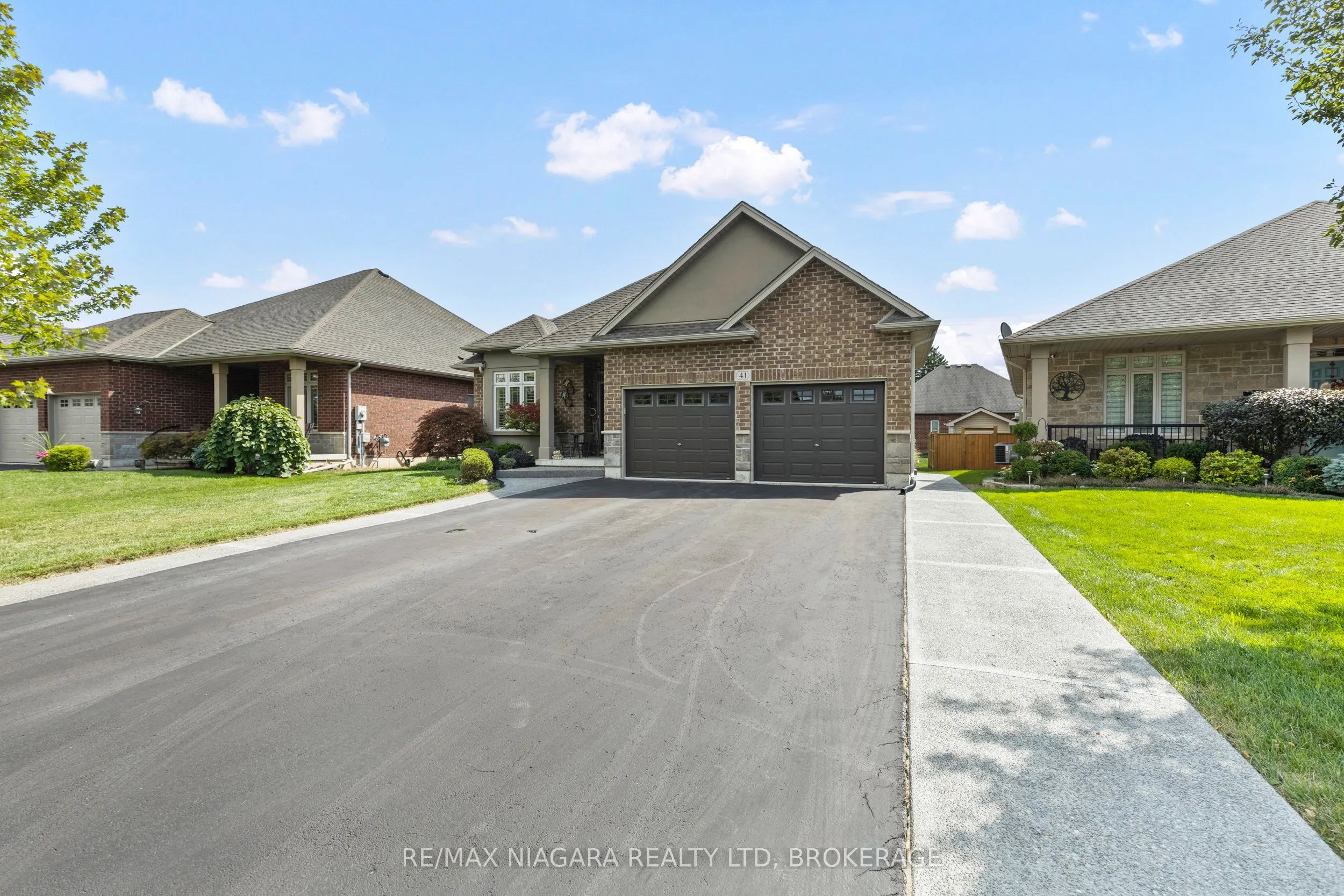 41 Creekside Drive