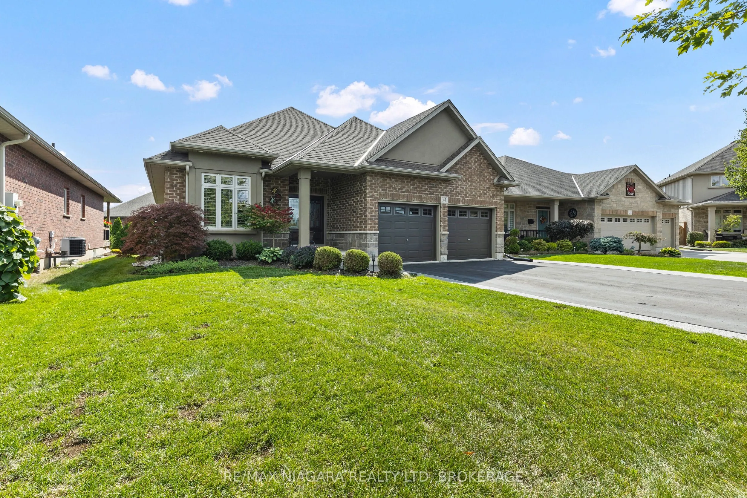 41 Creekside Drive