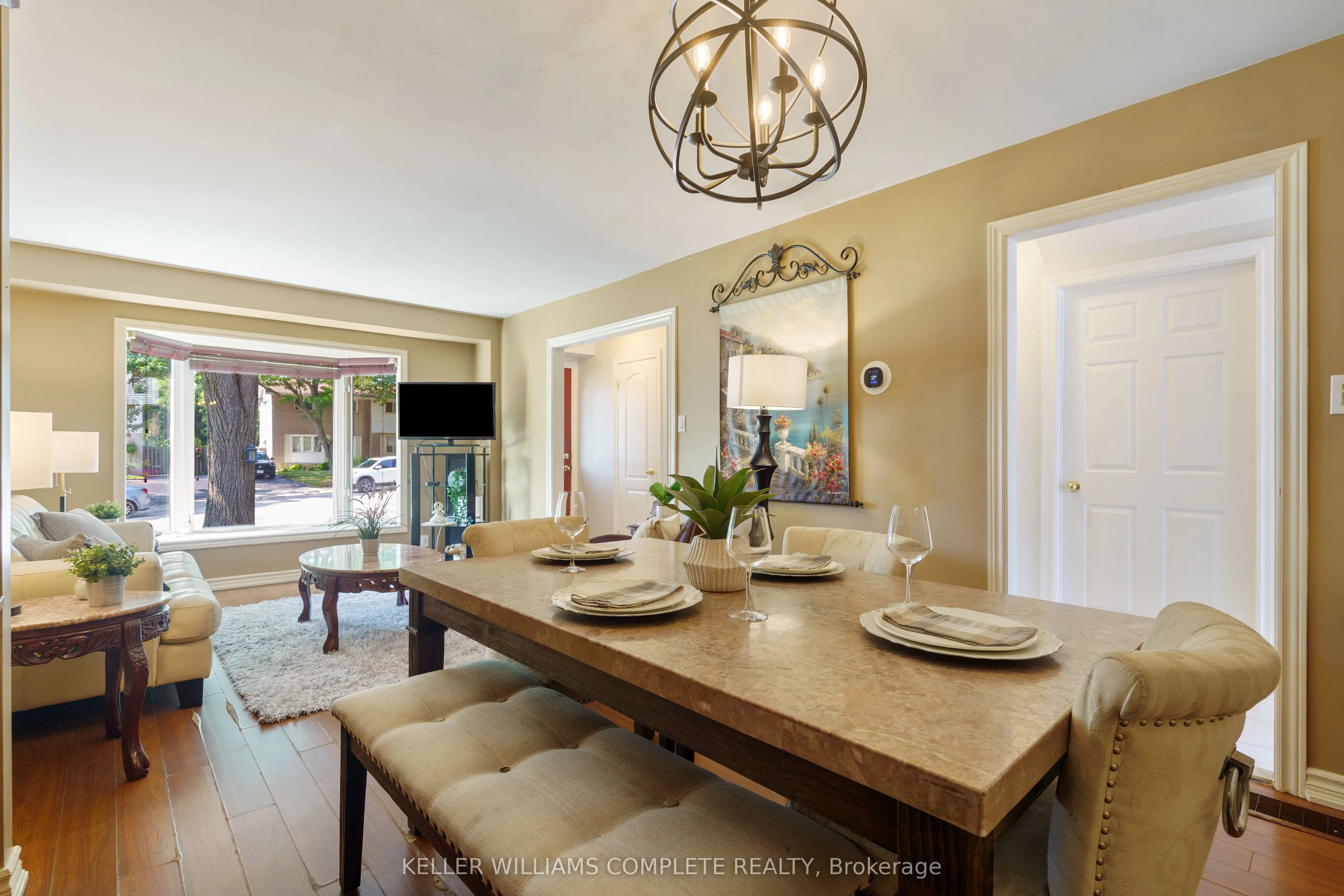10 Glen Eden Court