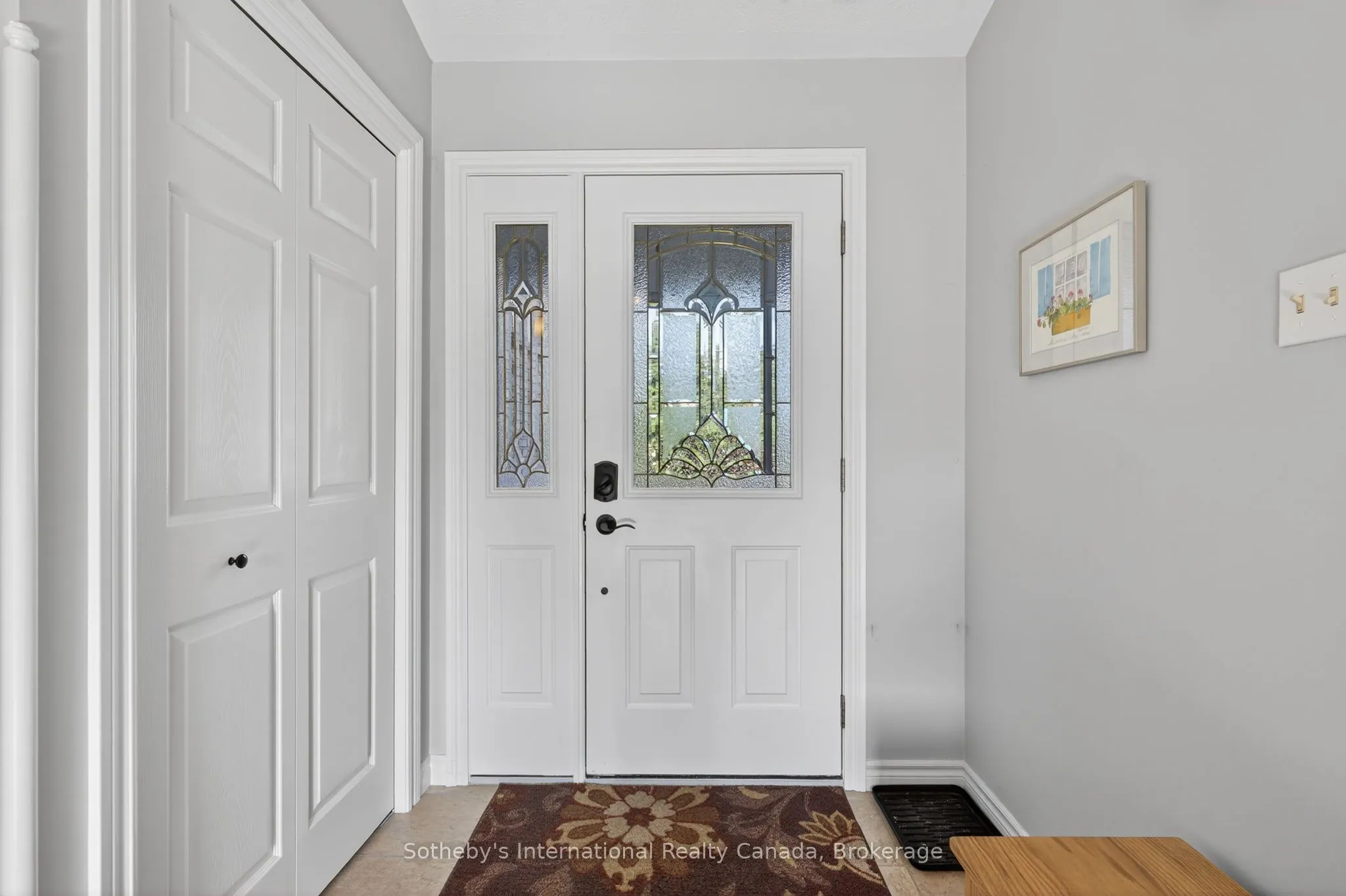 35 Elgin Street S