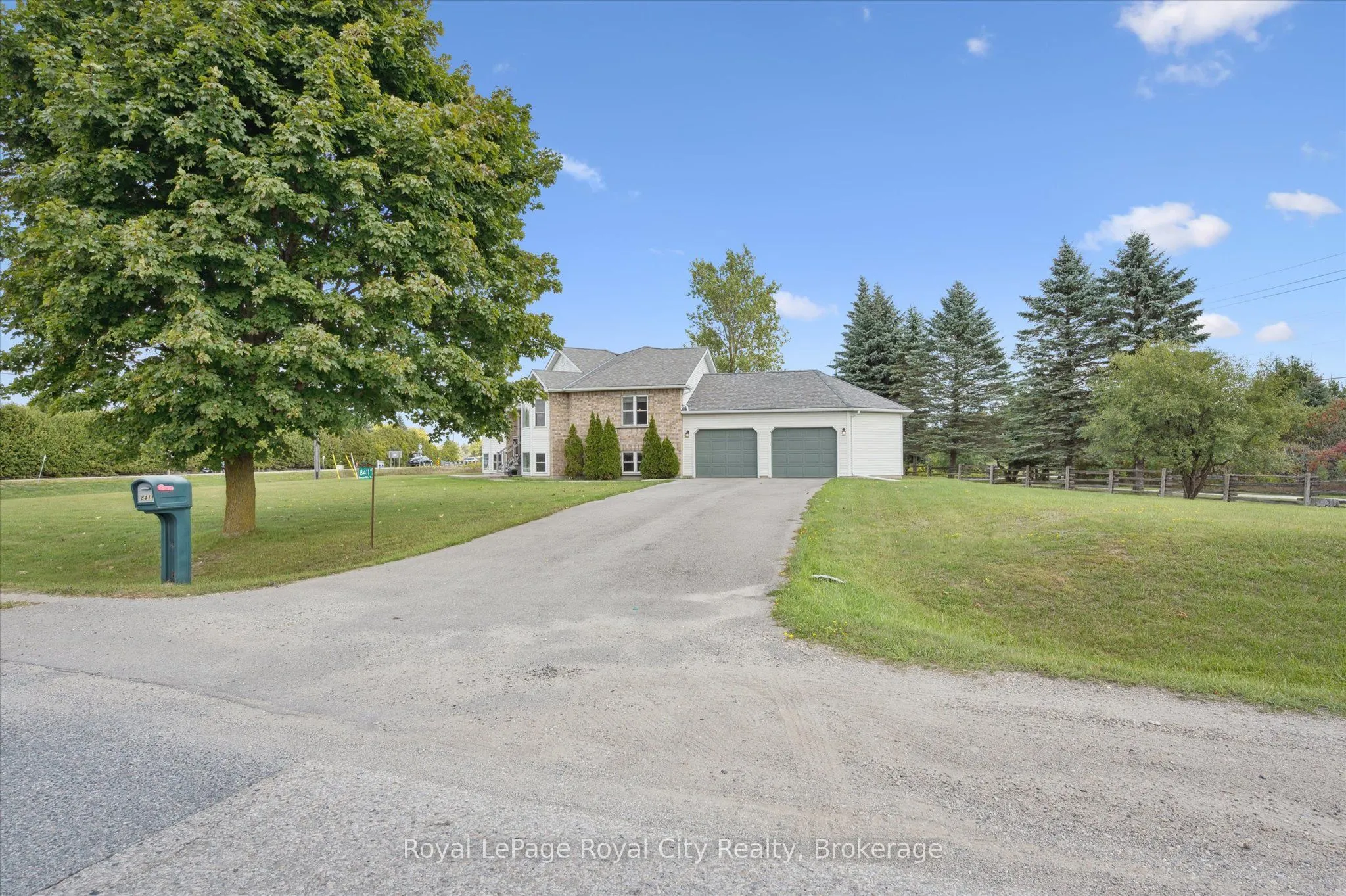 8411 Eramosa/Milton Townline