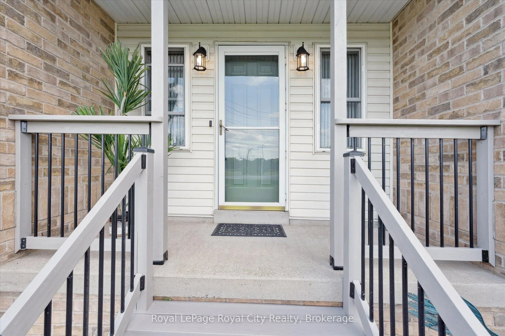 8411 Eramosa/Milton Townline