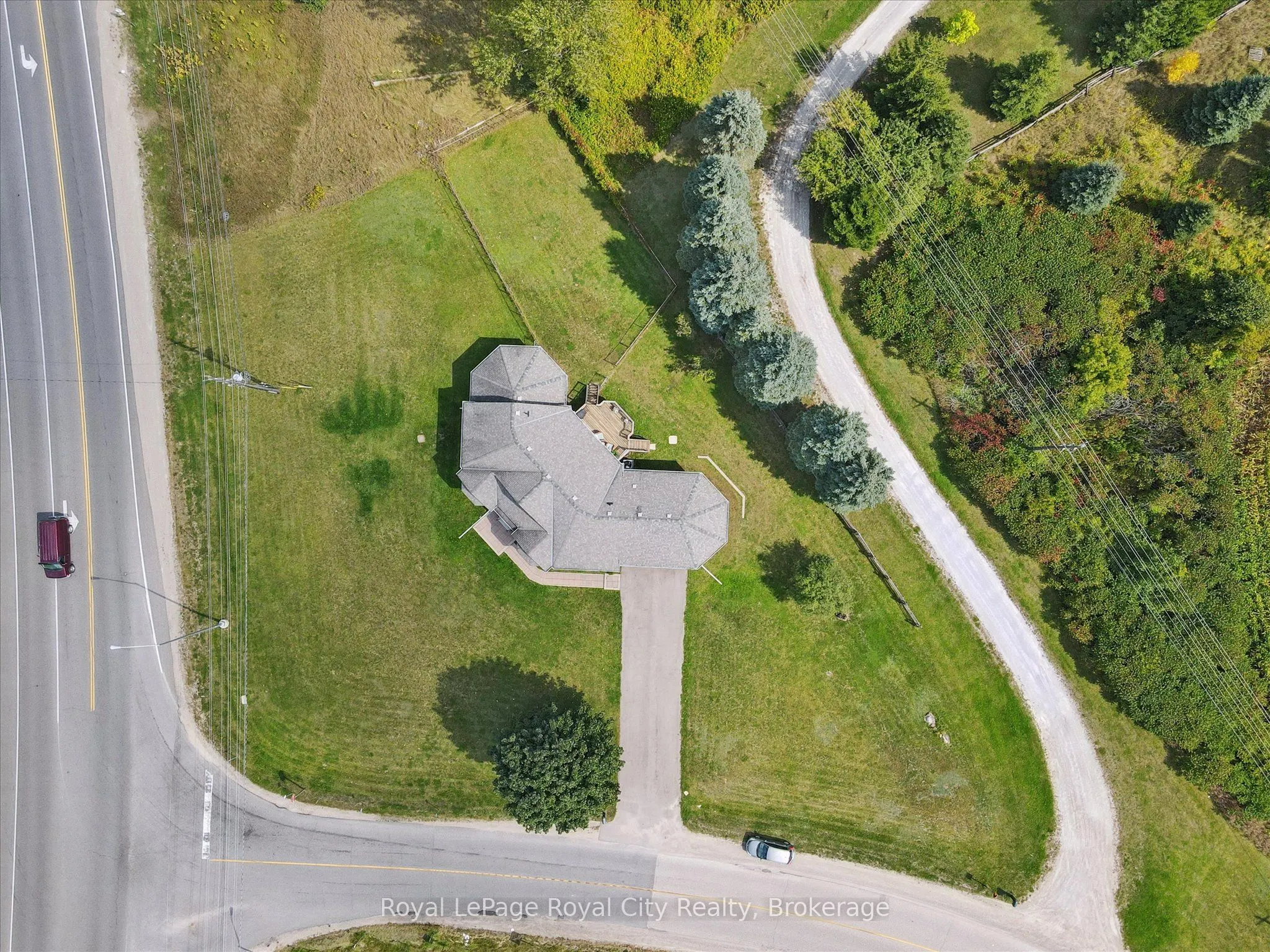 8411 Eramosa/Milton Townline