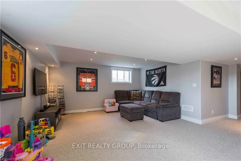 23 Scenic Drive