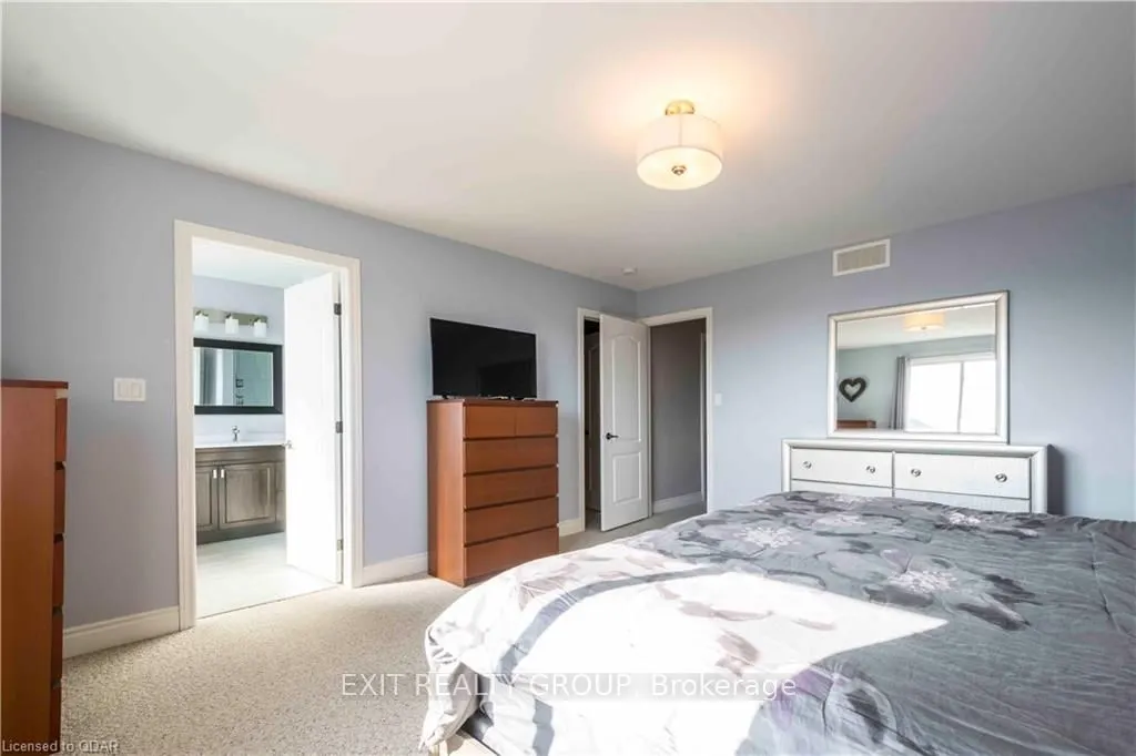 23 Scenic Drive