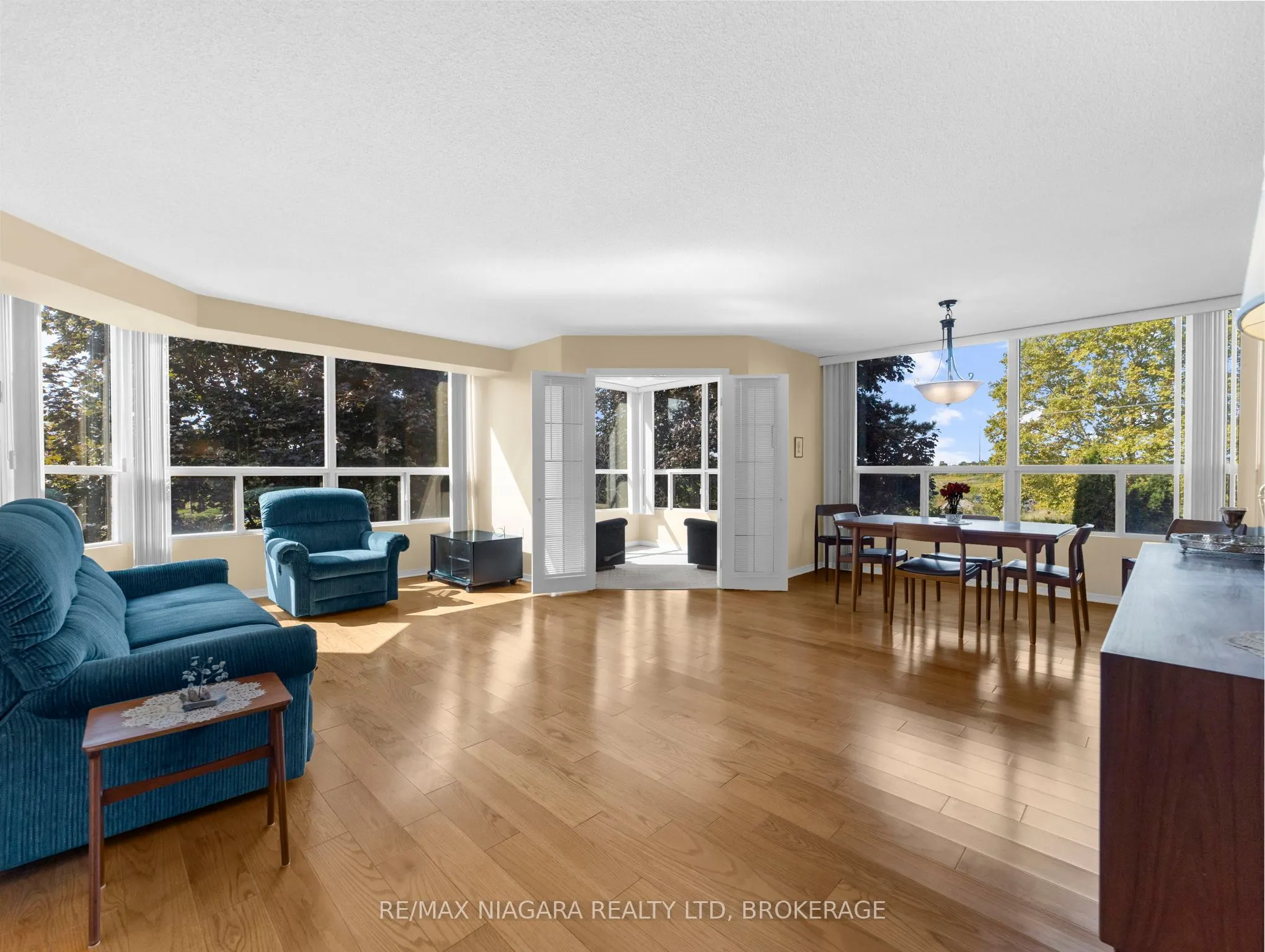 5100 Dorchester Road, #303