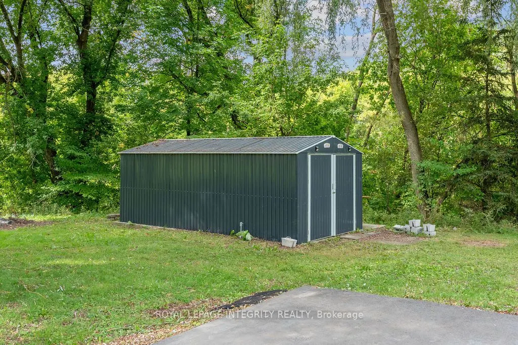 4137 Concession Road 16 Road