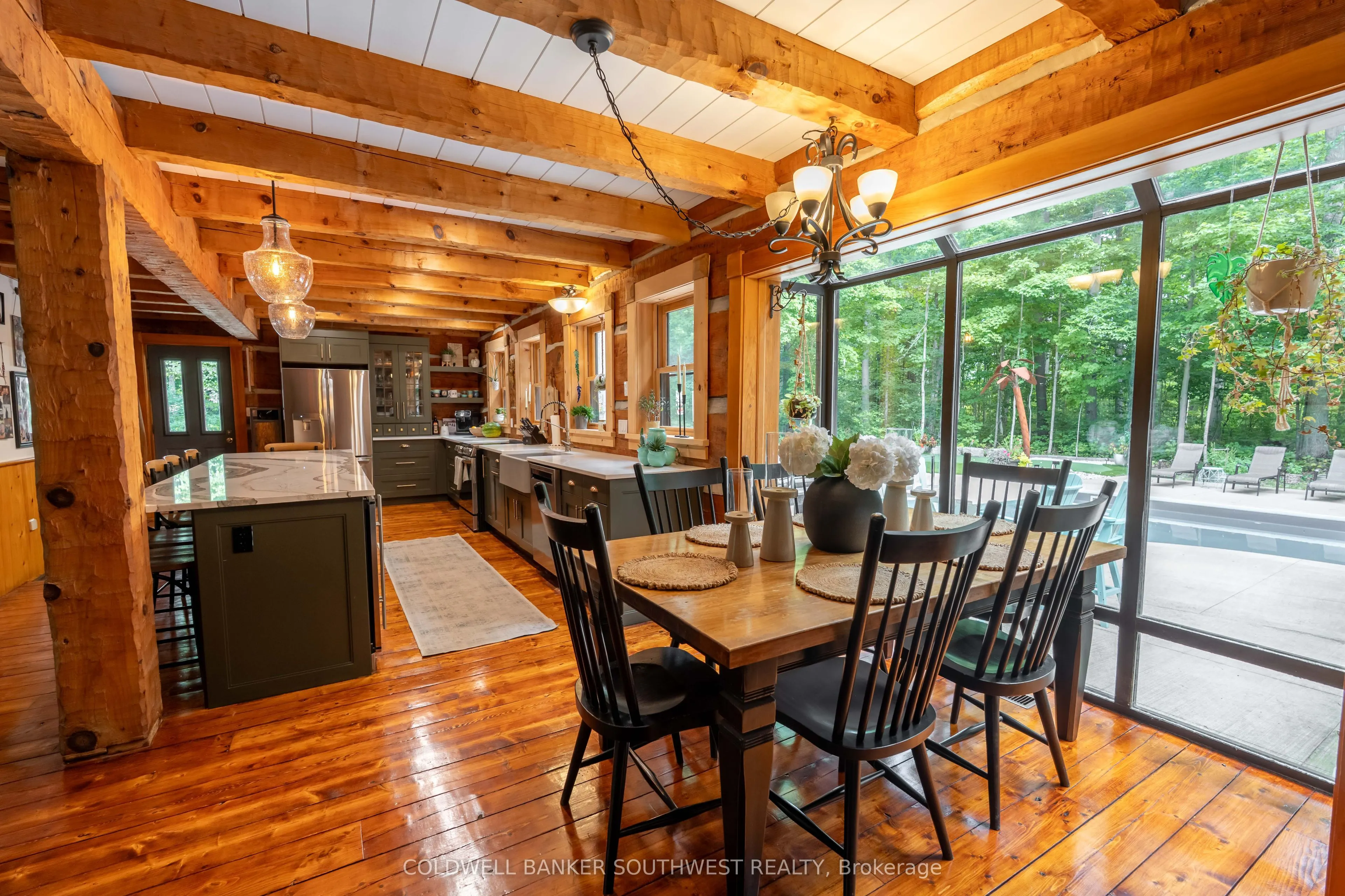 5252 Egremont Road