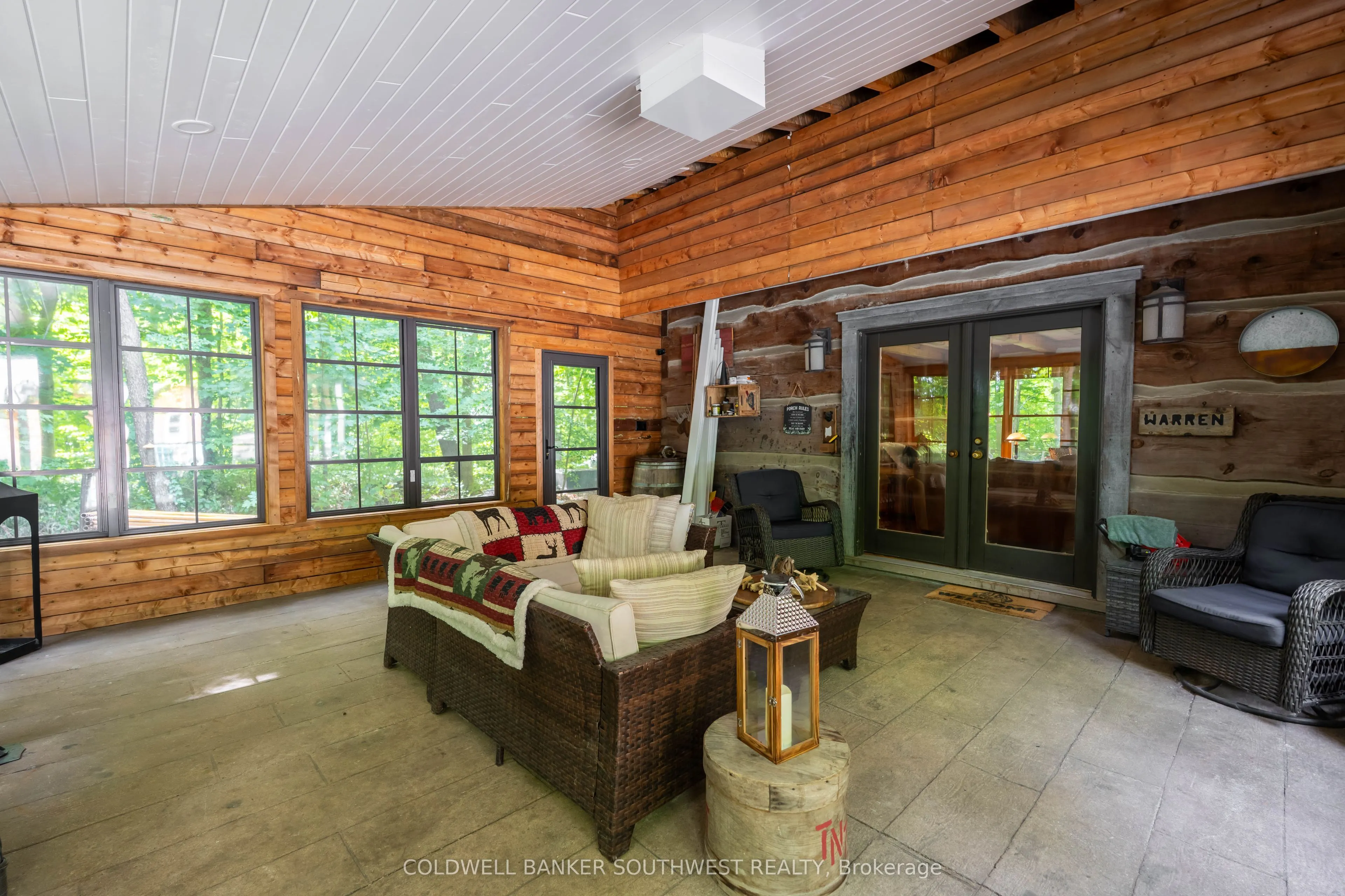 5252 Egremont Road