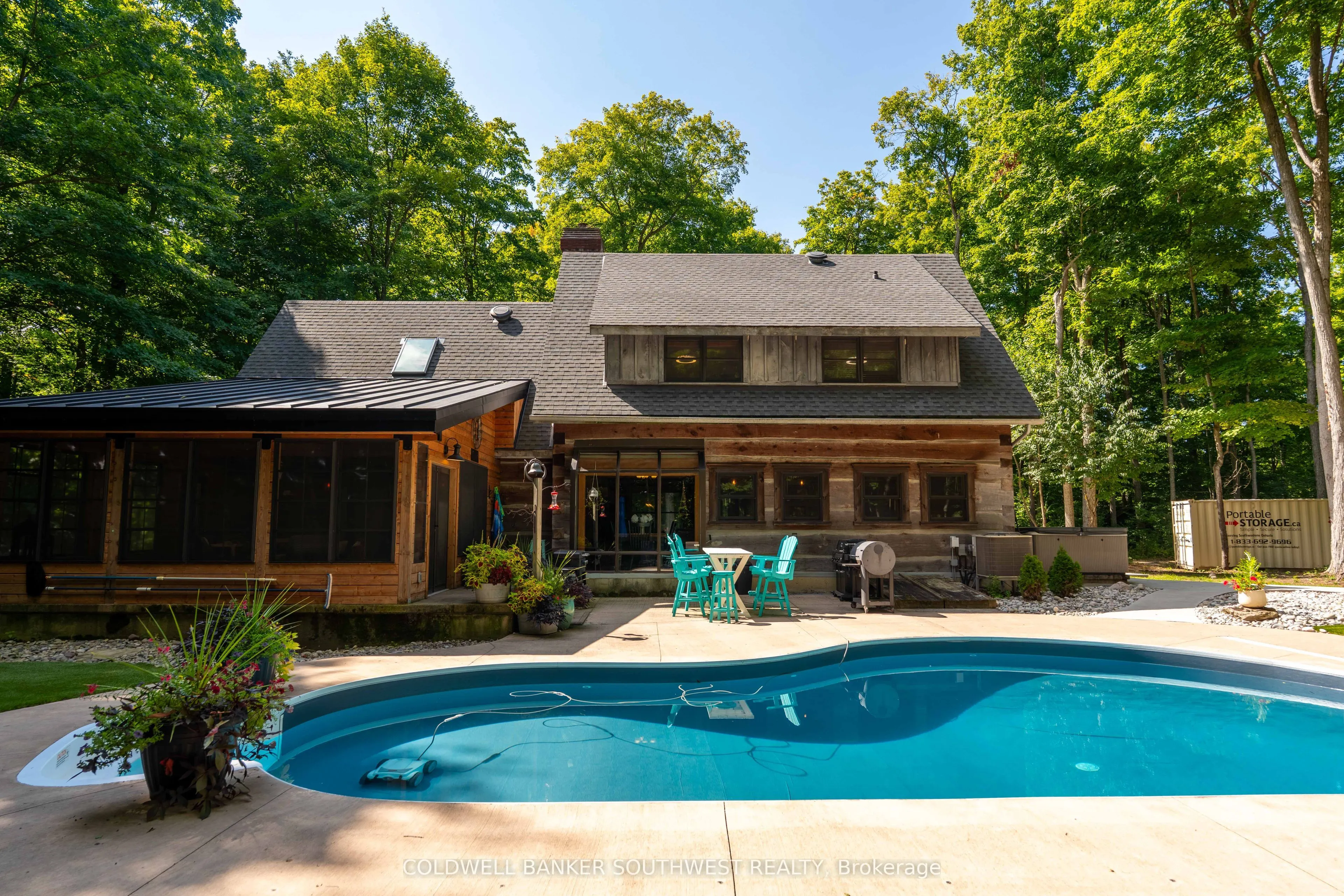 5252 Egremont Road