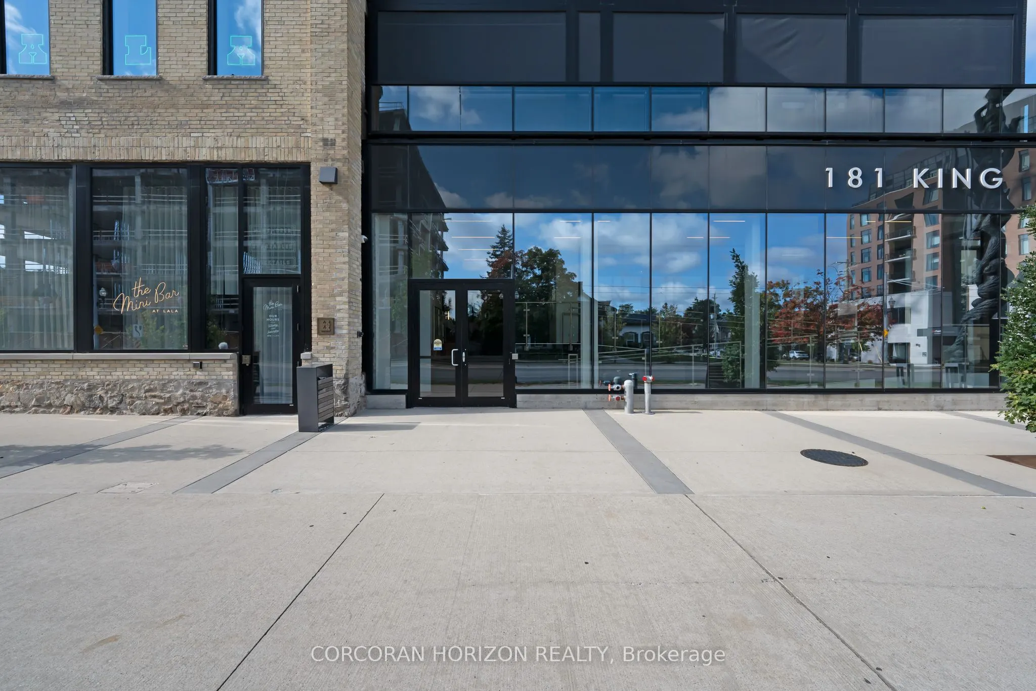 181 King Street S, #1414