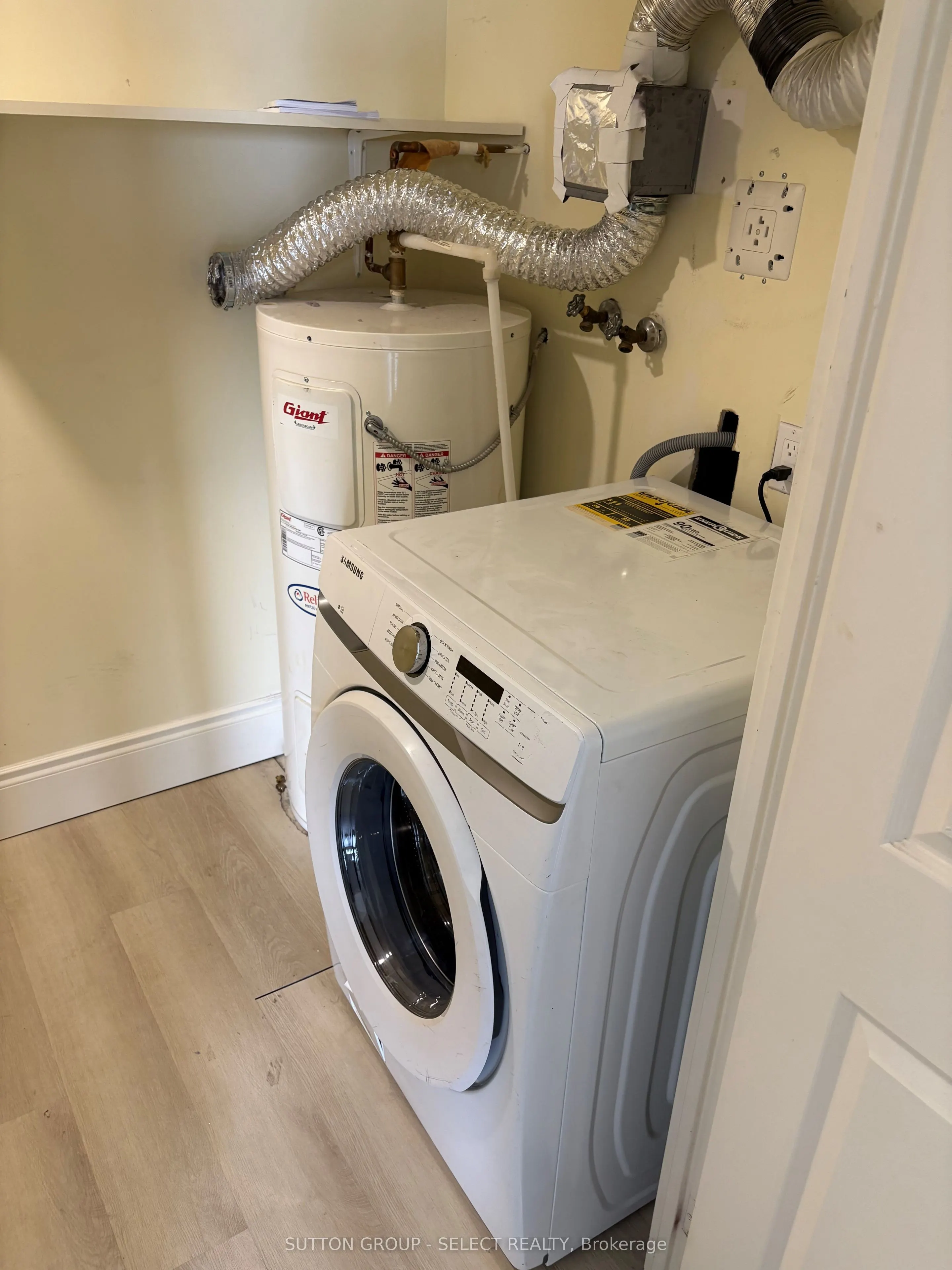 363 COLBORNE Street, #1703