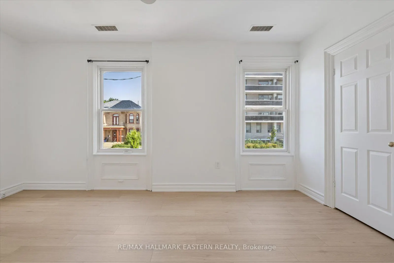 213 Brock Street