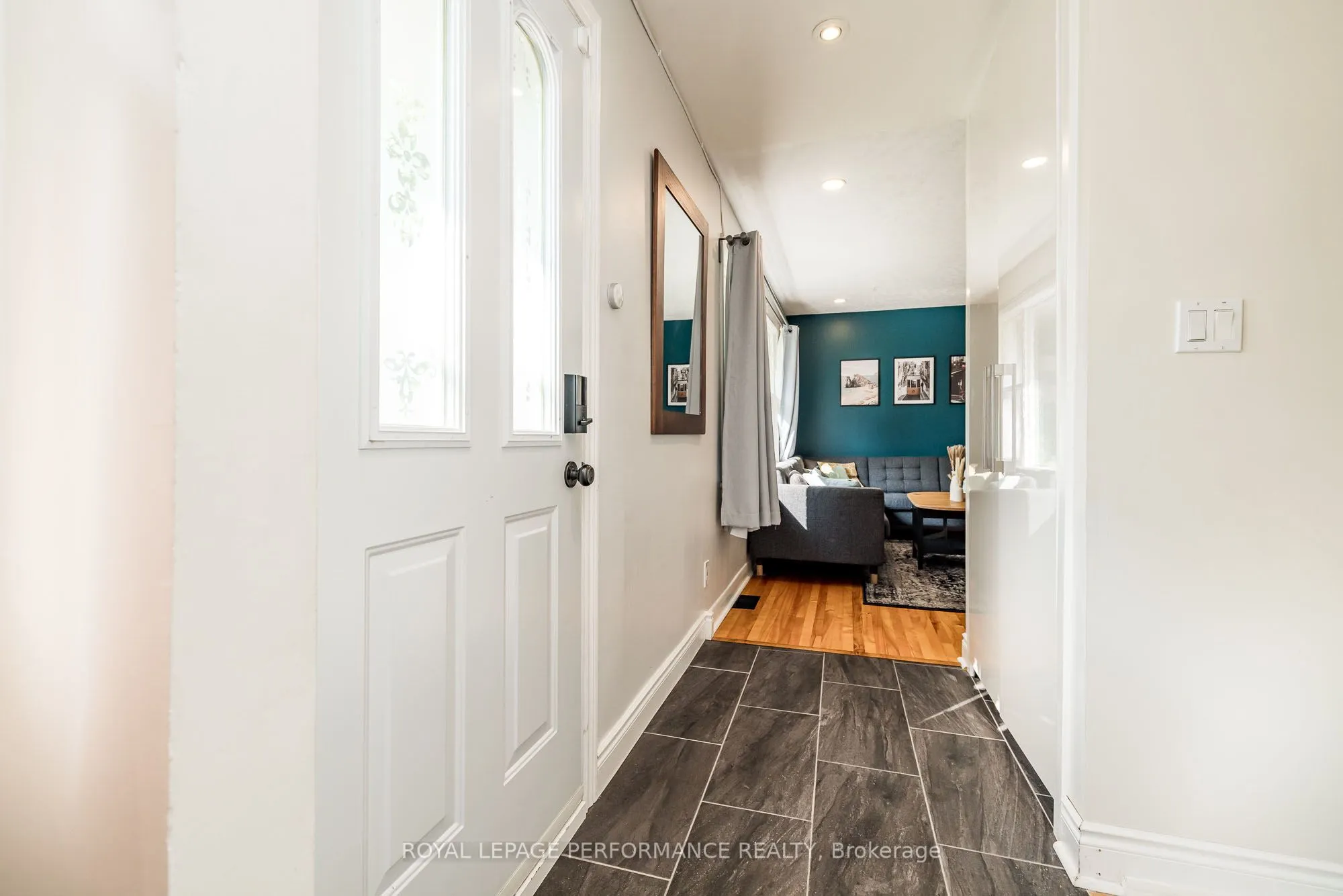 343 Fullerton Avenue