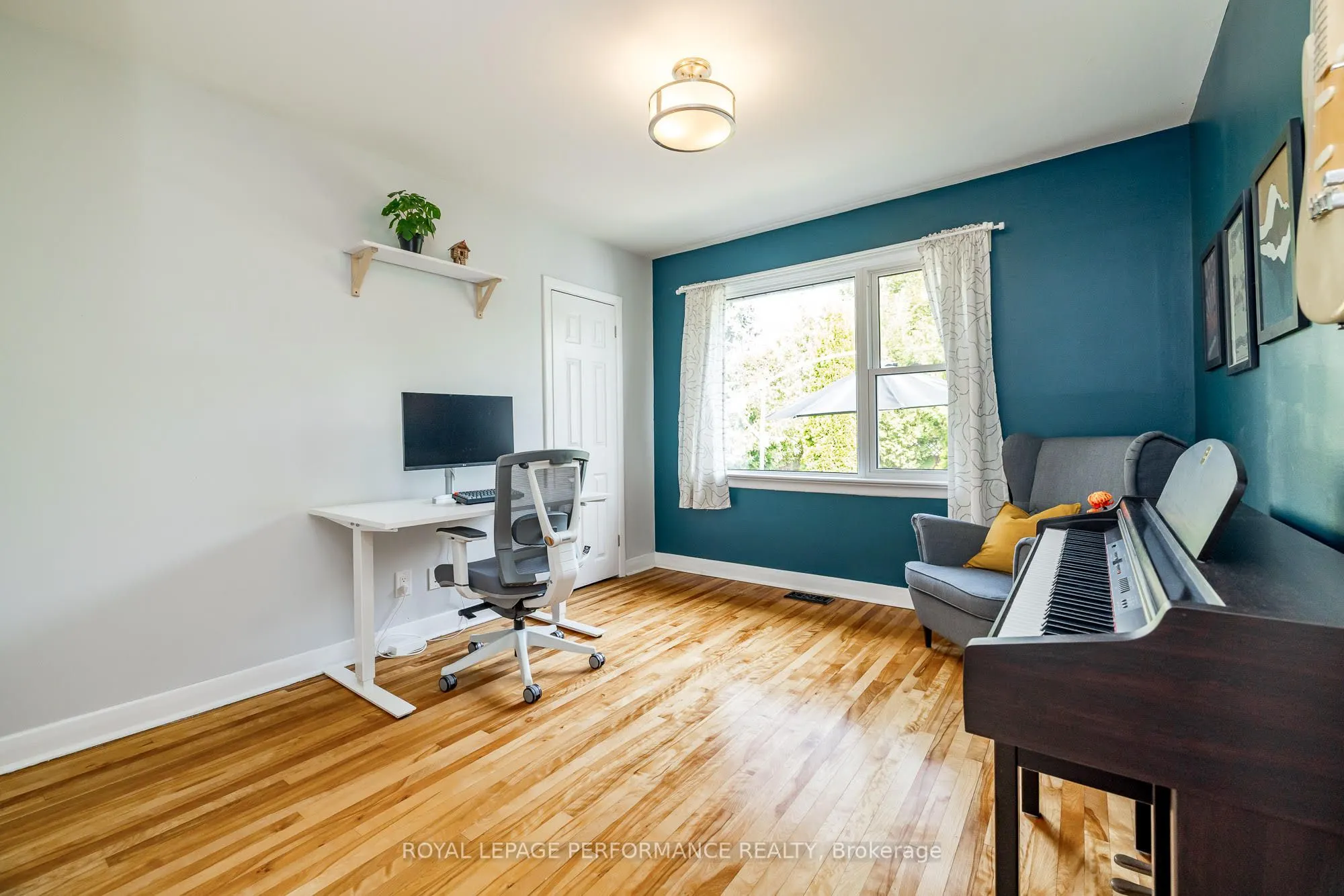 343 Fullerton Avenue
