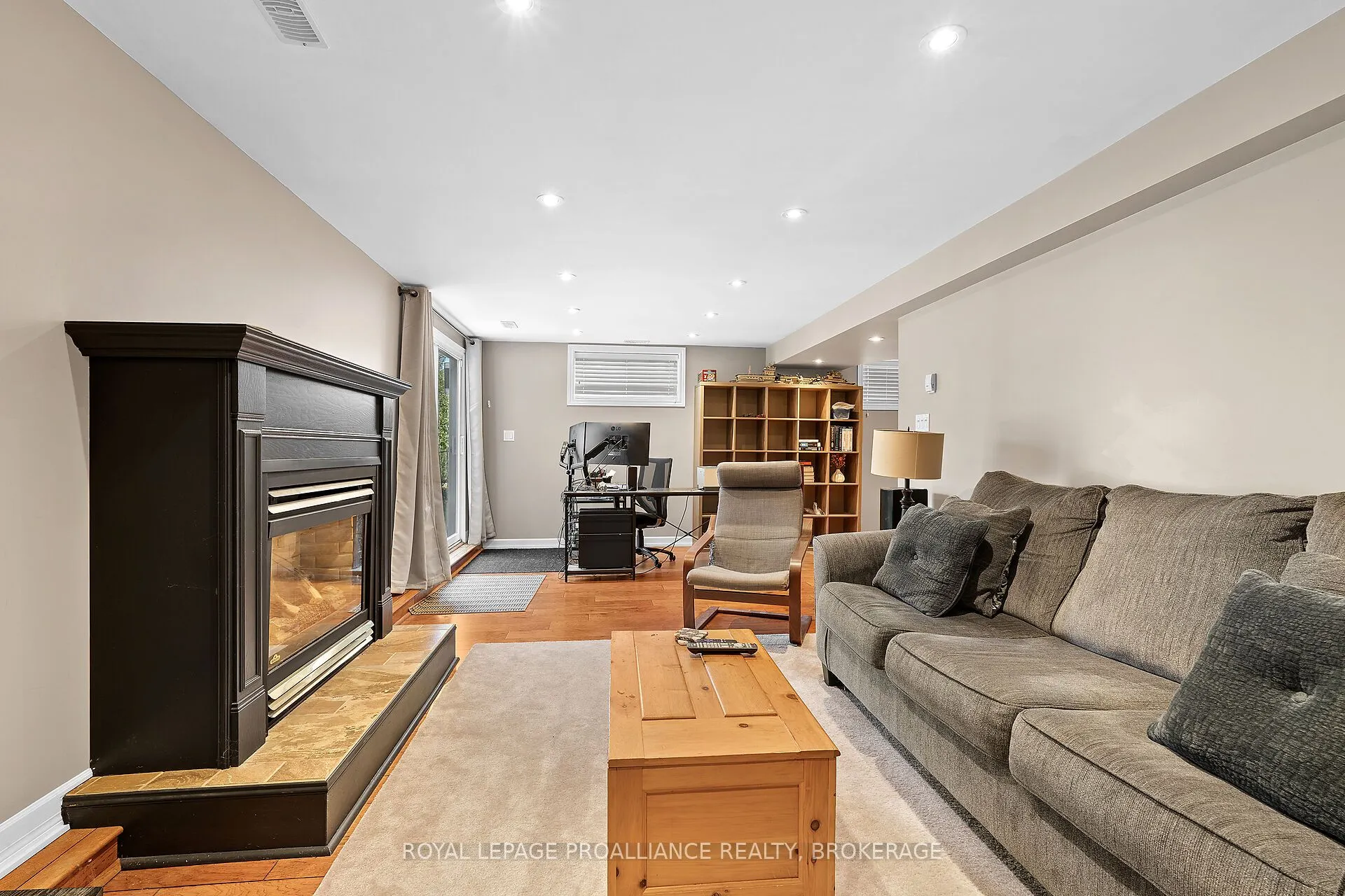 587 Teal Court