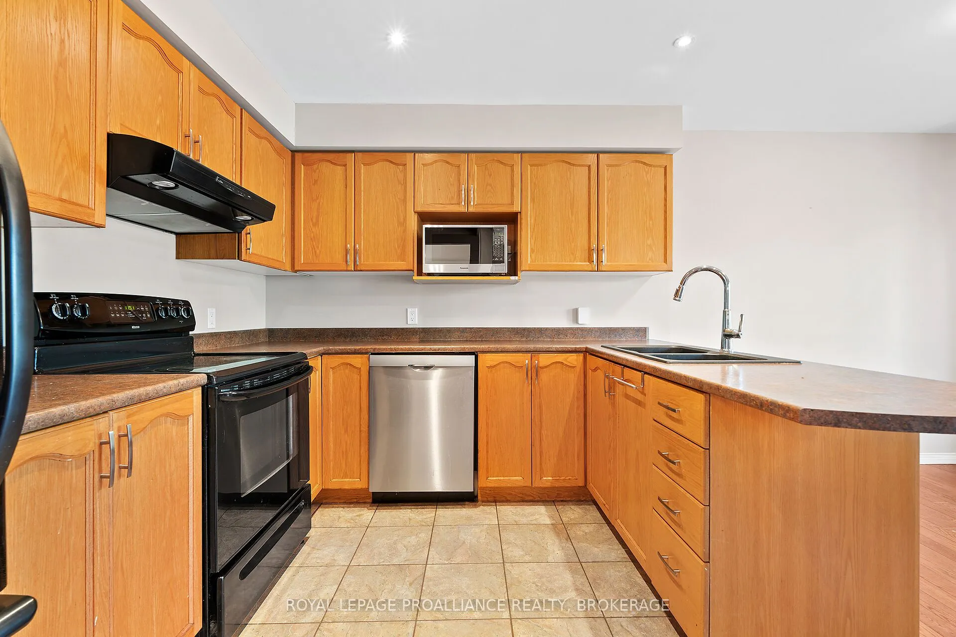 587 Teal Court