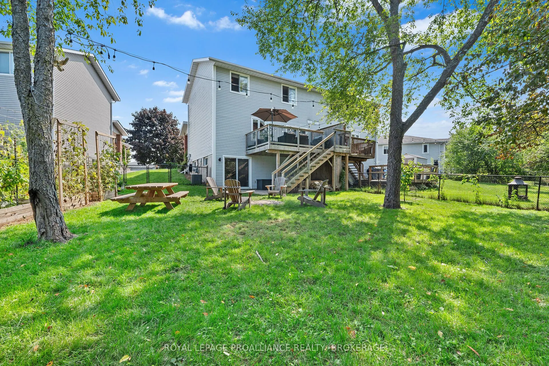 587 Teal Court