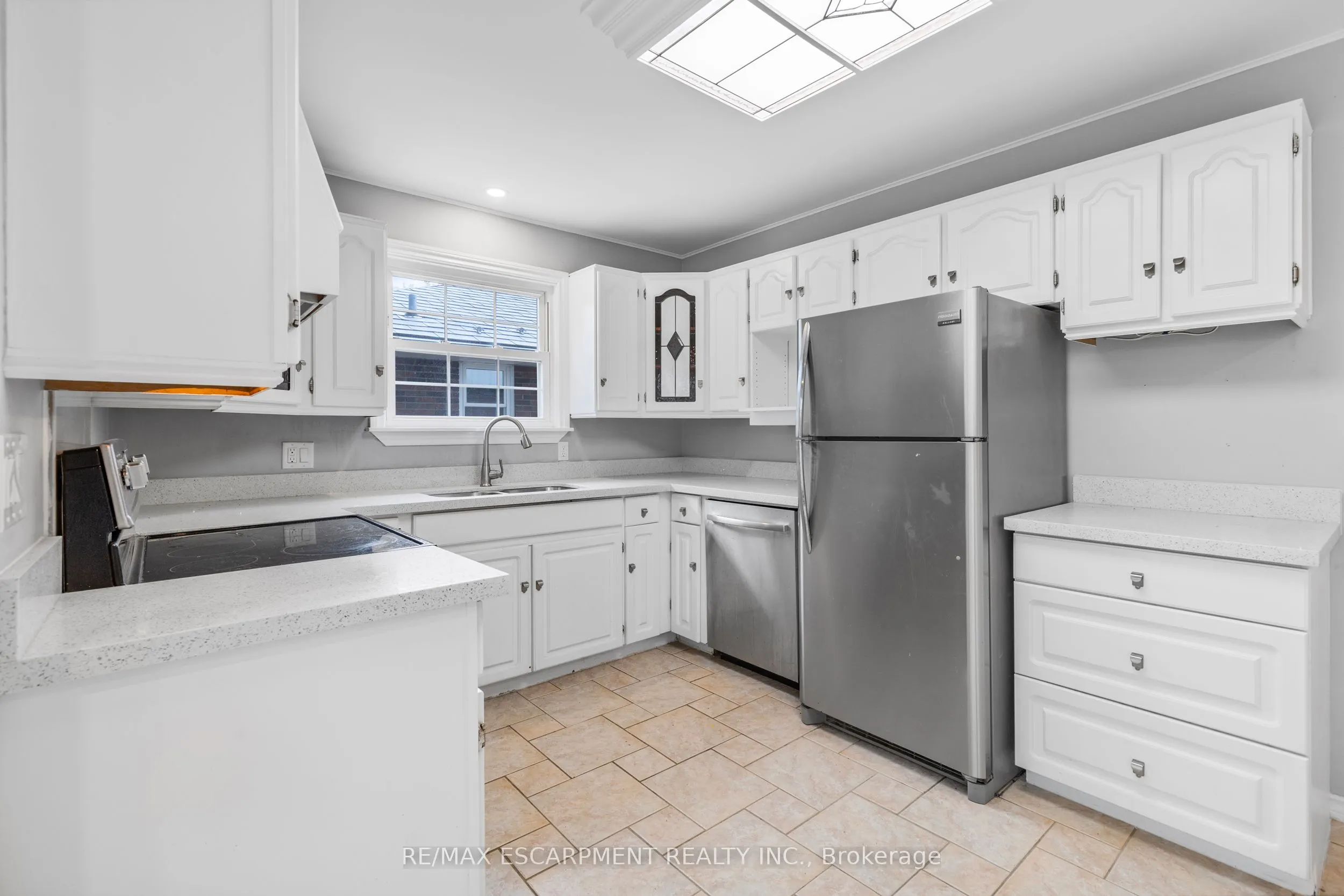 71 Organ Crescent, #Upper