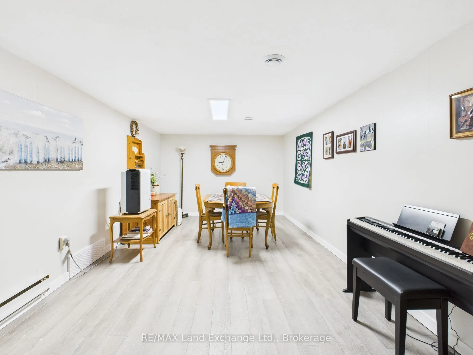 24 Boiler Beach Road