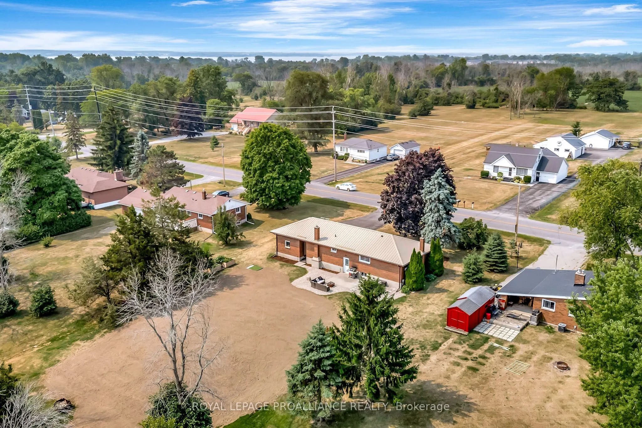 206 ELMWOOD Drive
