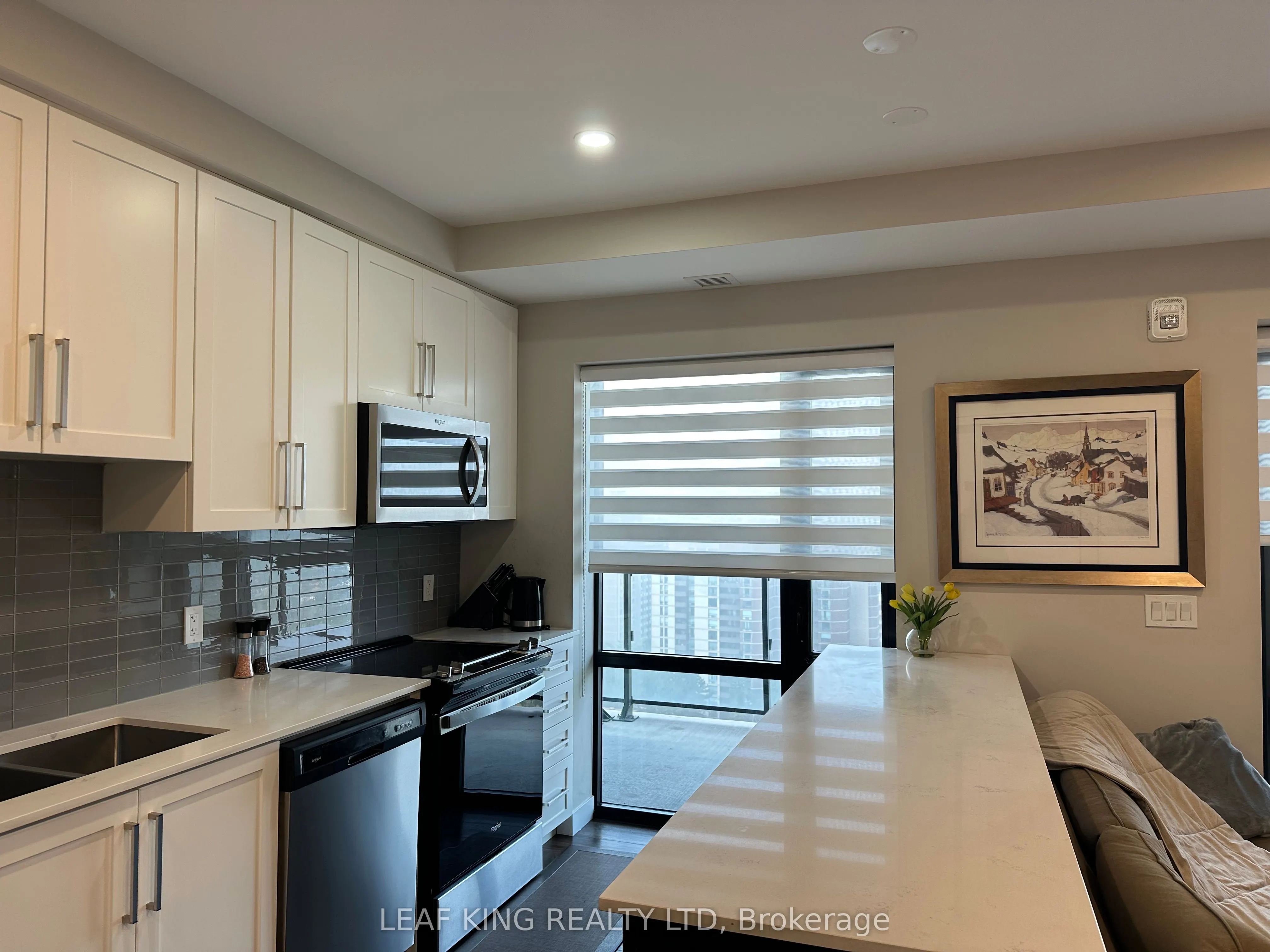 15 Queen Street S, #1902
